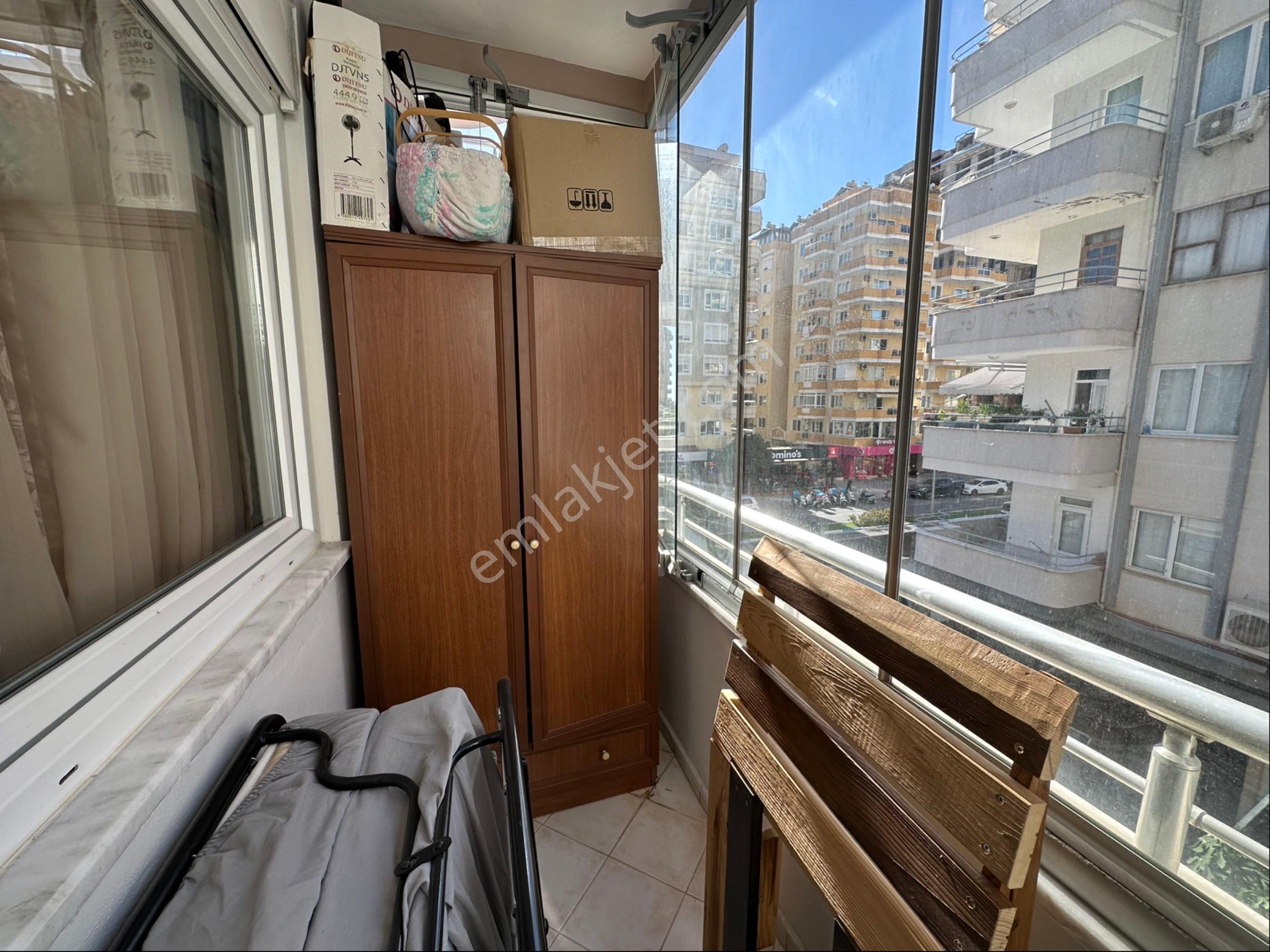 Barbaros Caddesinde 2+1 Eşyalı Geniş Daire - Görsel 24