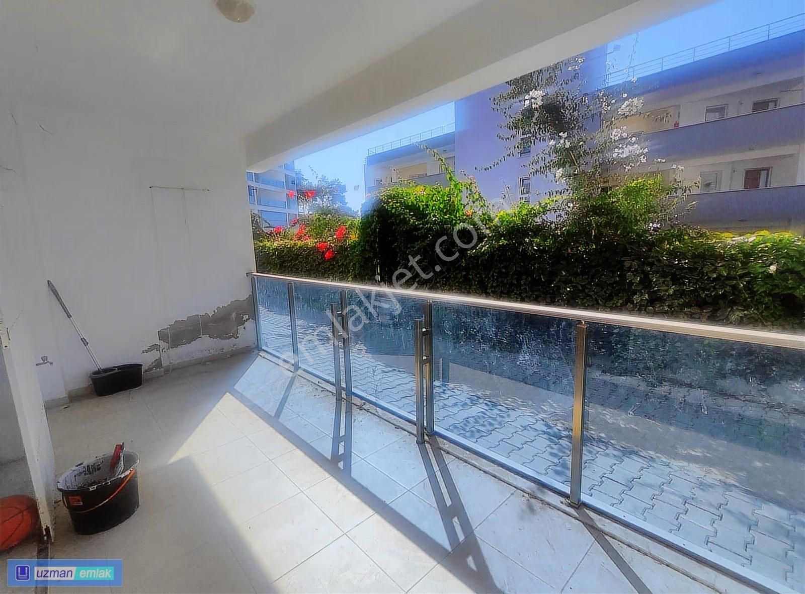 Havuzlu, Yatırımlık Site İcinde 1+1 Daire - Görsel 3