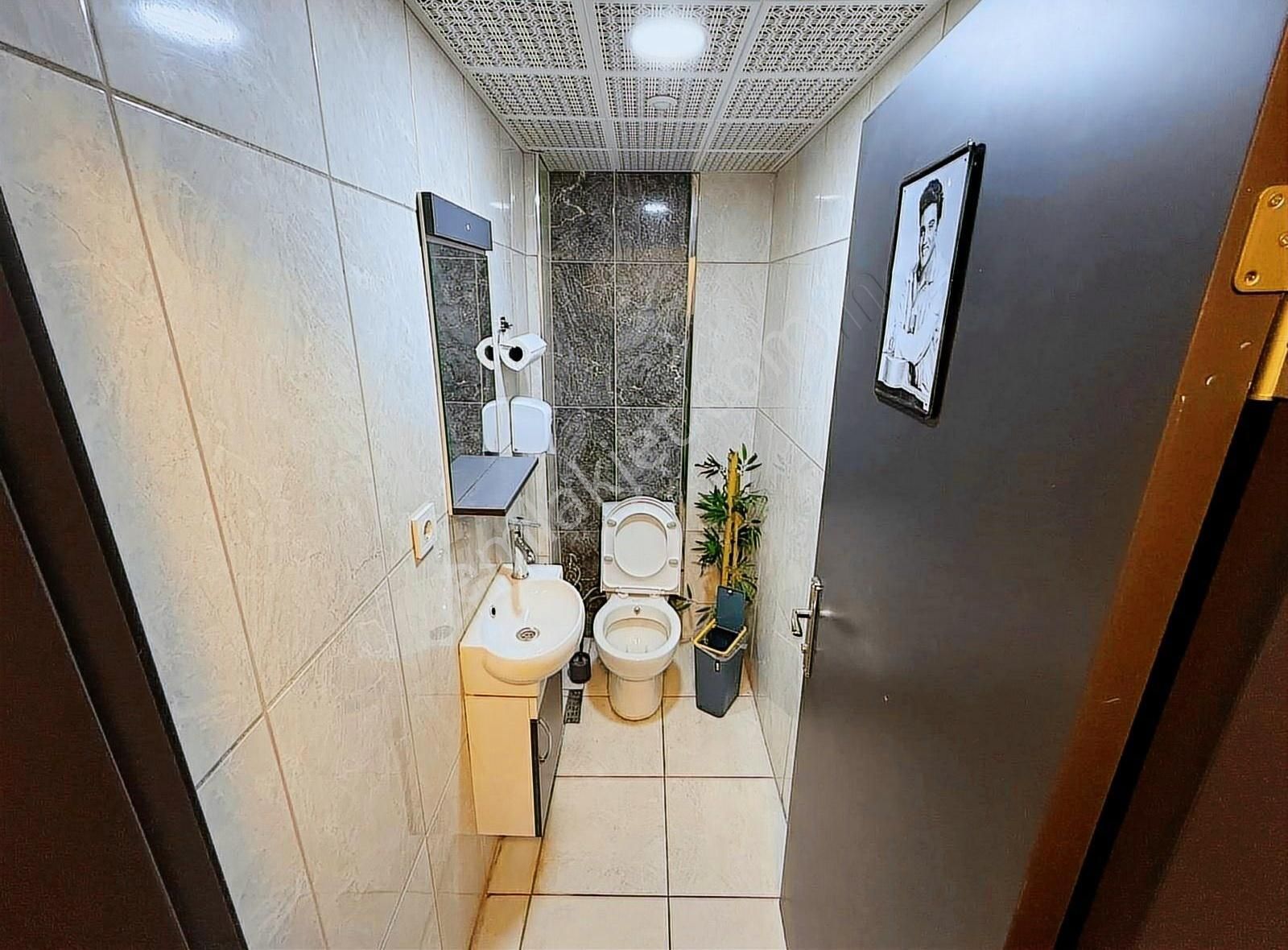 Fırsat!! Mülkiyet Ve İşi İle Birlikte Satılık Teraslı Cafe/bar - Görsel 17