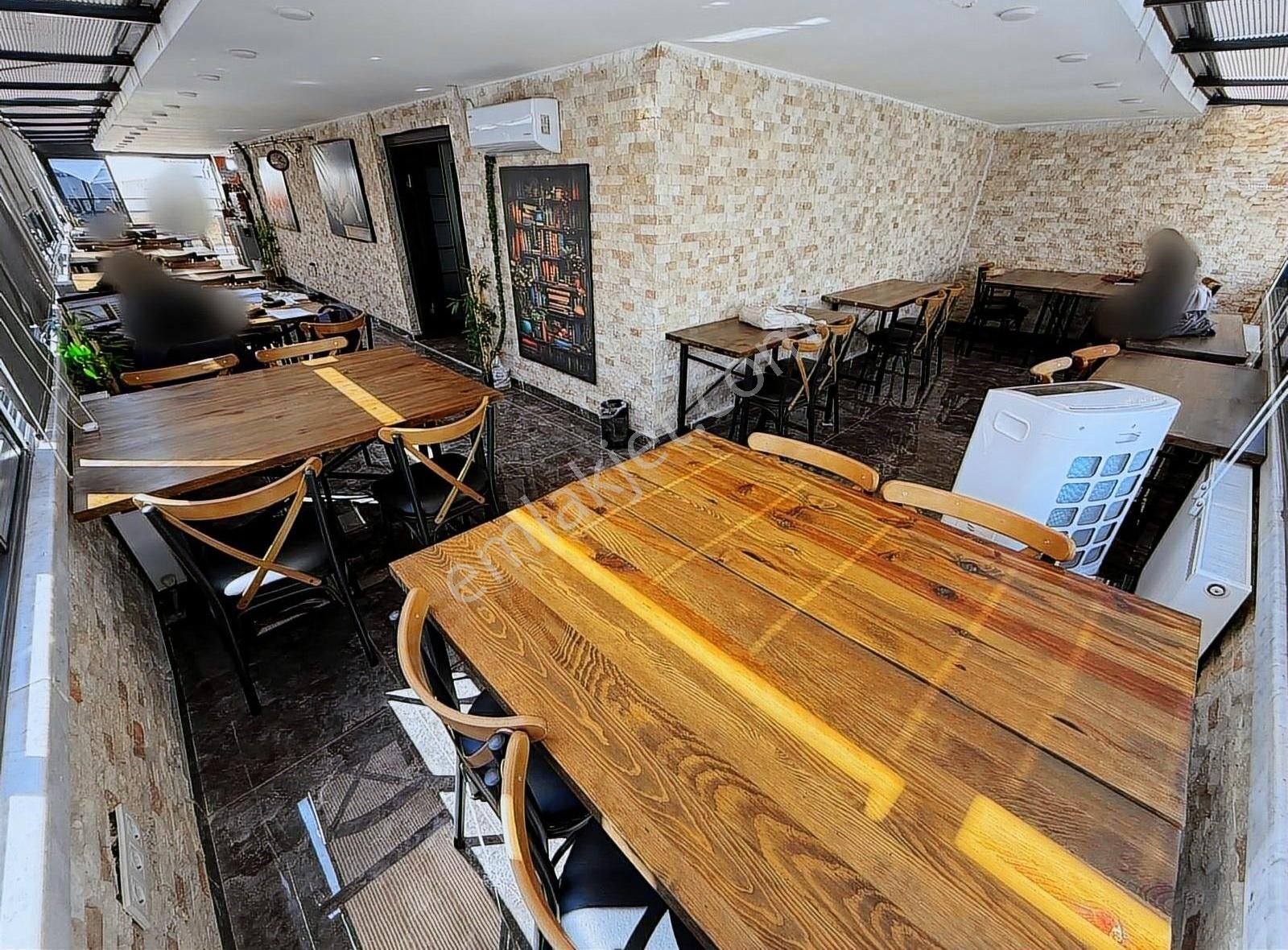 Fırsat!! Mülkiyet Ve İşi İle Birlikte Satılık Teraslı Cafe/bar - Görsel 2