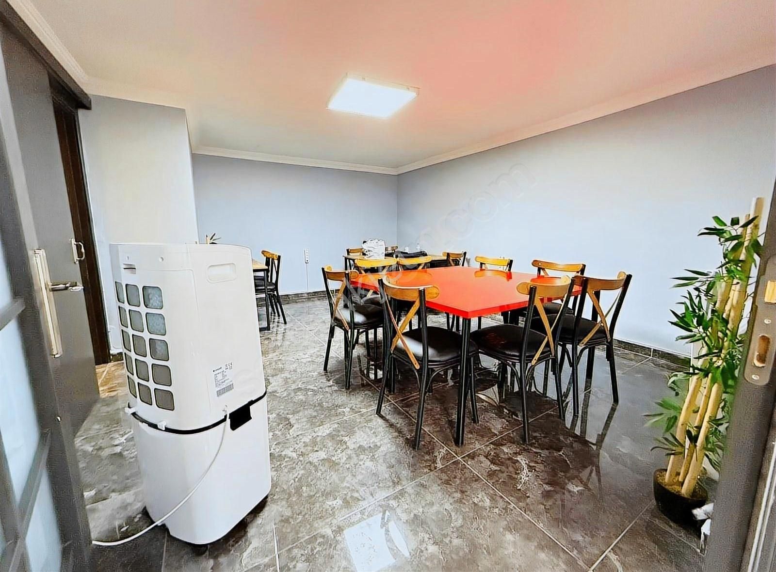 Fırsat!! Mülkiyet Ve İşi İle Birlikte Satılık Teraslı Cafe/bar - Görsel 16