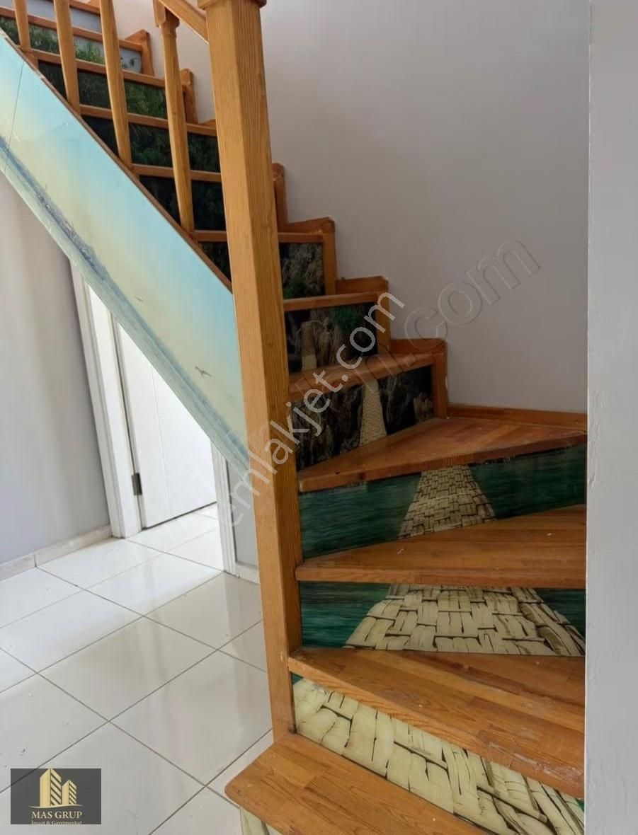 Sultanbeyli Mimarsinan Mah.kat Mülkiyetli 3+1 Çatı Dublksi - Görsel 18