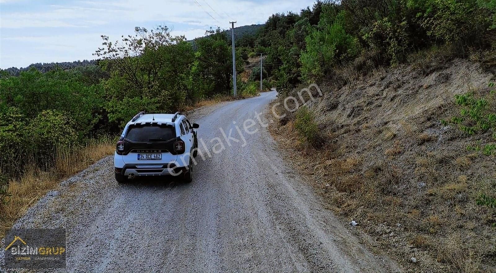 Asfalt Kenarı Şehir Merkezinde Satılık Arazi - Görsel 12