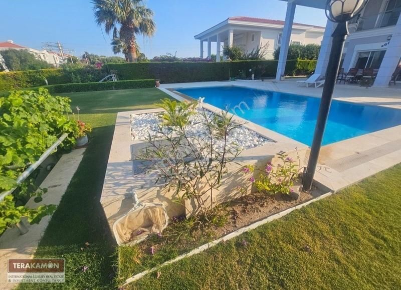 İzmir Çeşme Paşalimanı Full Deniz Manzaralı Müstakil Lüks Villa - Görsel 24