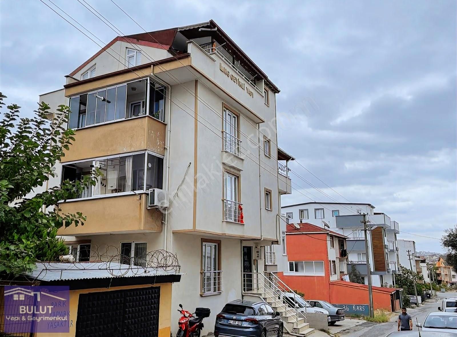 3+1 Dubleks Salı Pazarına Yakın Bölgede Yüksek Düz Ayak 3+1 Giriş İle Takas Edilir