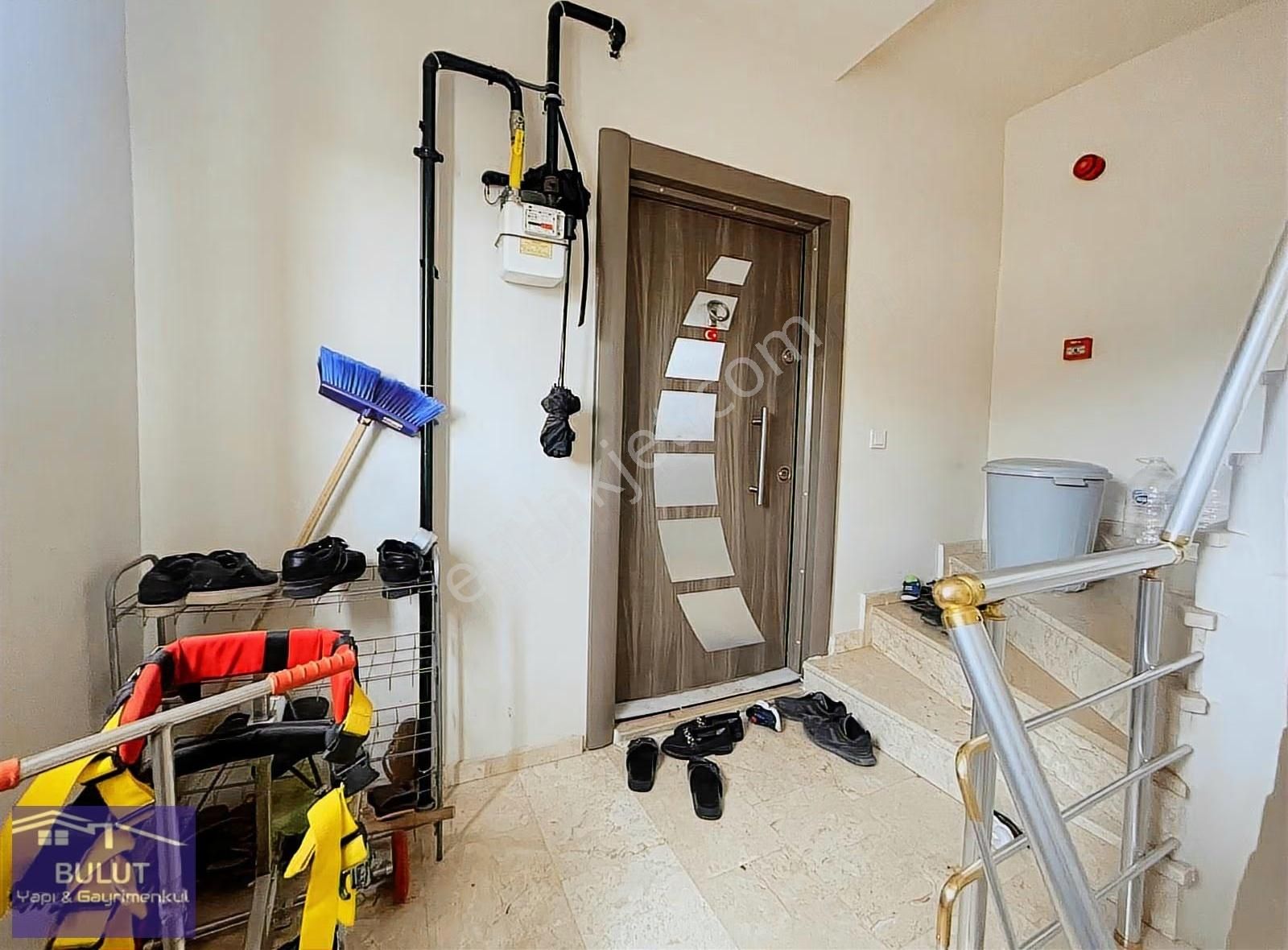 3+1 Dubleks Salı Pazarına Yakın Bölgede Yüksek Düz Ayak 3+1 Giriş İle Takas Edilir - Görsel 7