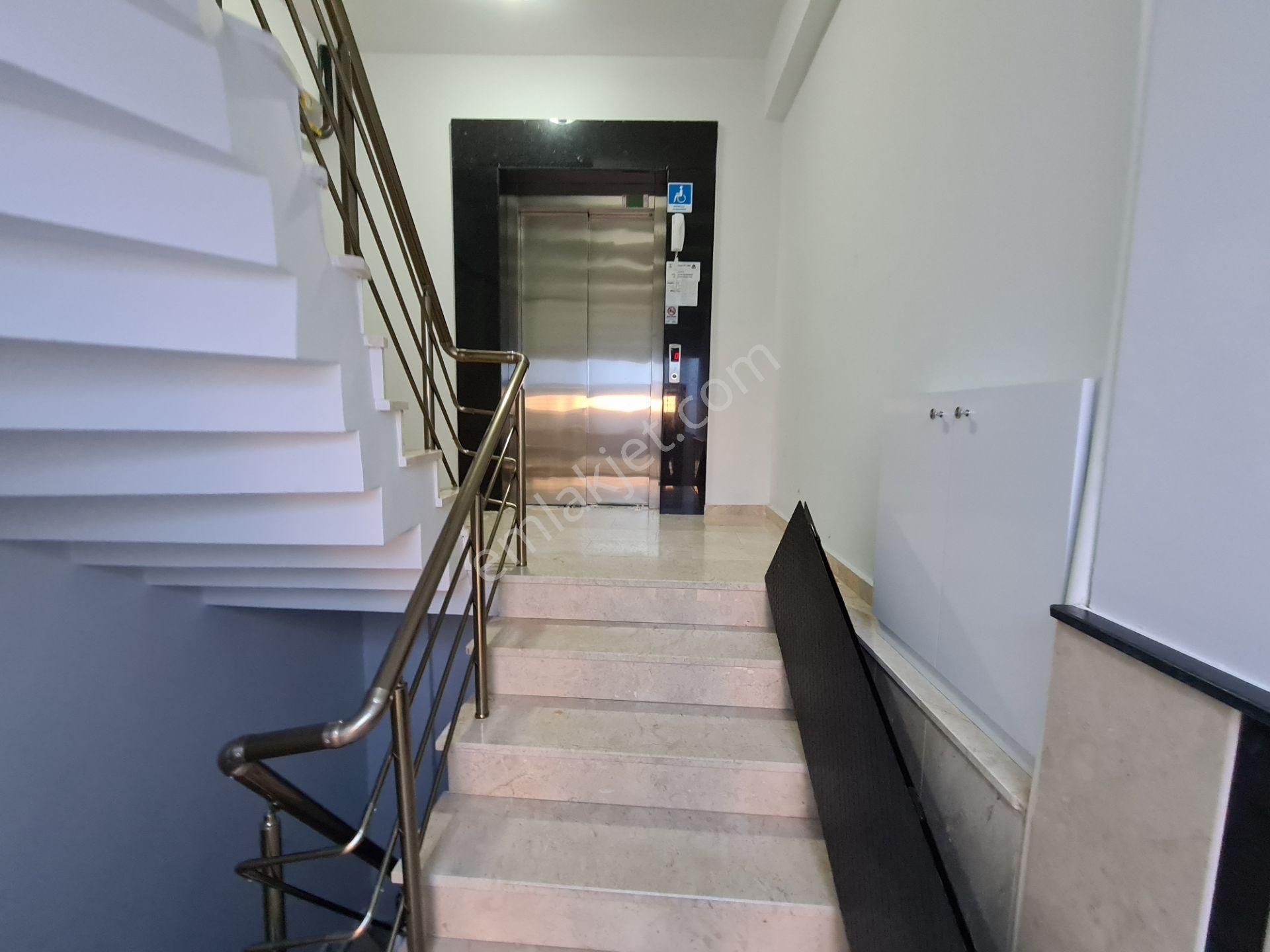 Sancaktepe De Merkezi Konumda 3+1 Sıfır Satılık Dubleks - Görsel 4