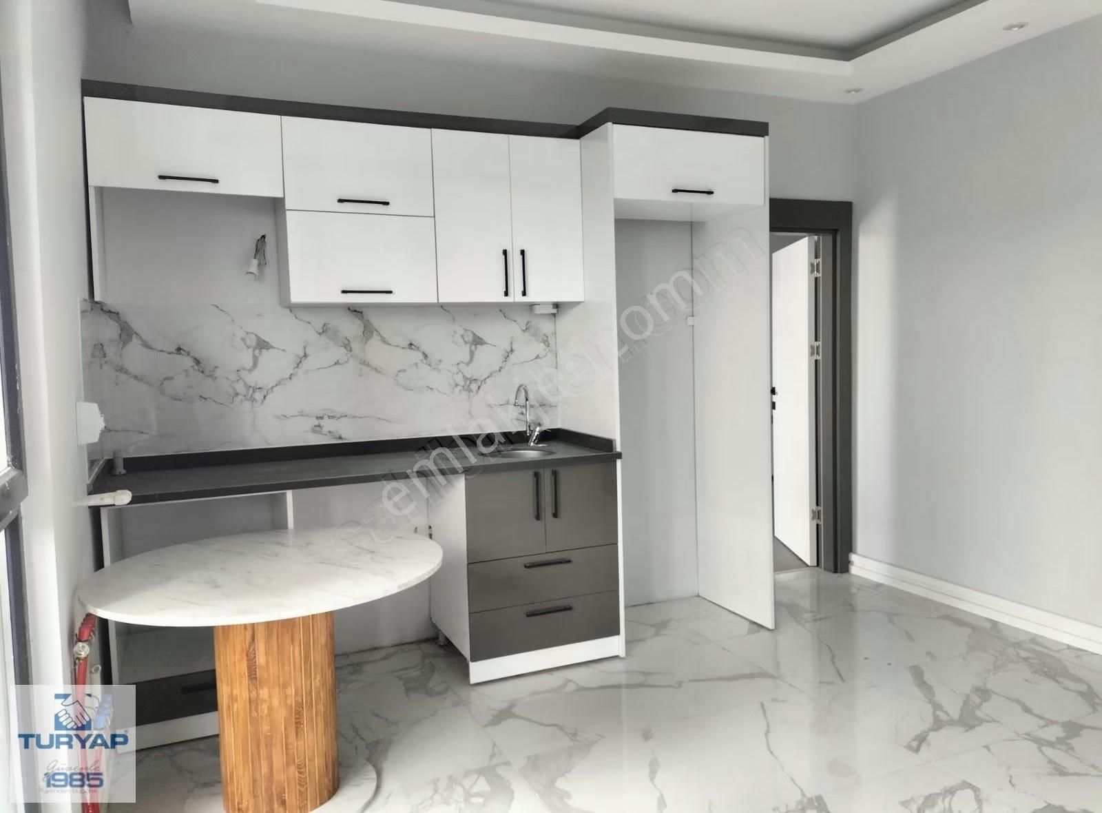 Yalova Kadıköy Tarihi Çınarlı Yola Cephe Satılık Daire - Görsel 5