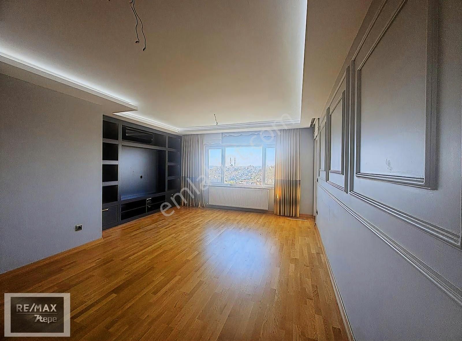 Remax 7tepe'den Çubuklu Evleri Sitesin'de Kiralık 3+1 Daire - Görsel 3