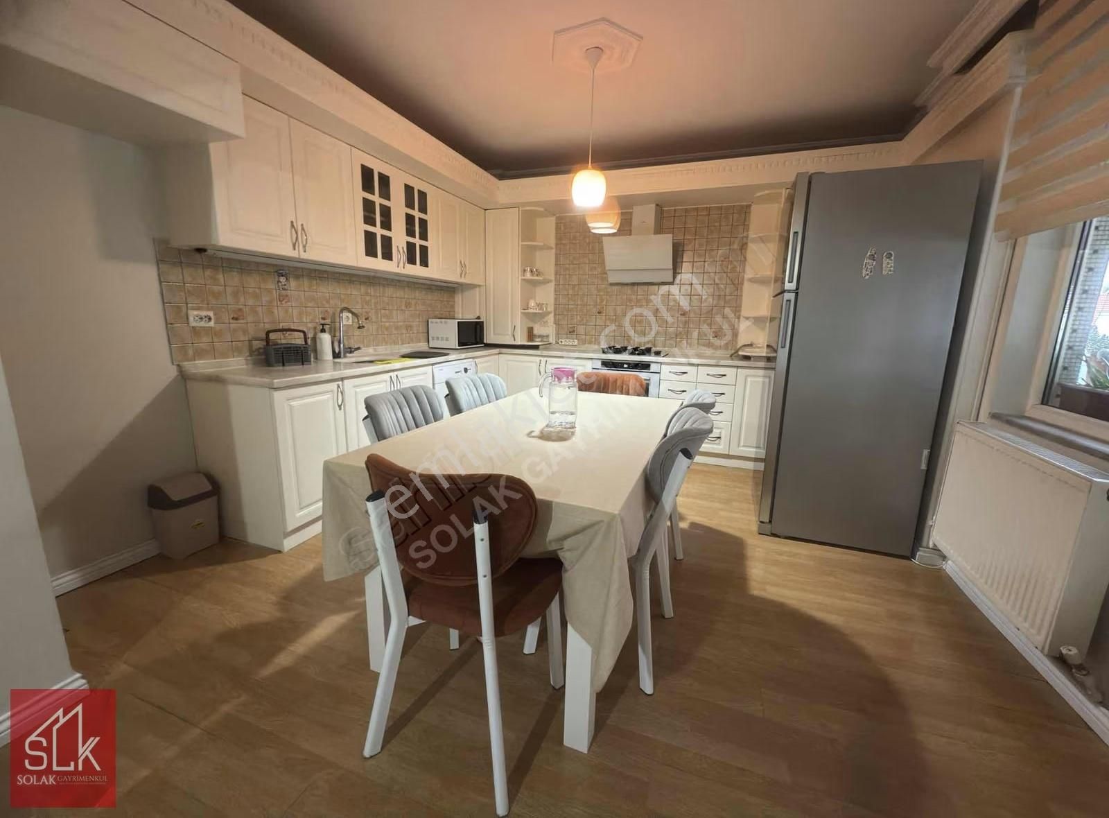 Cenk Atalay Solak'tan Metro Yakın Full Eşyalı Kiralık 2+1 Daire - Görsel 2