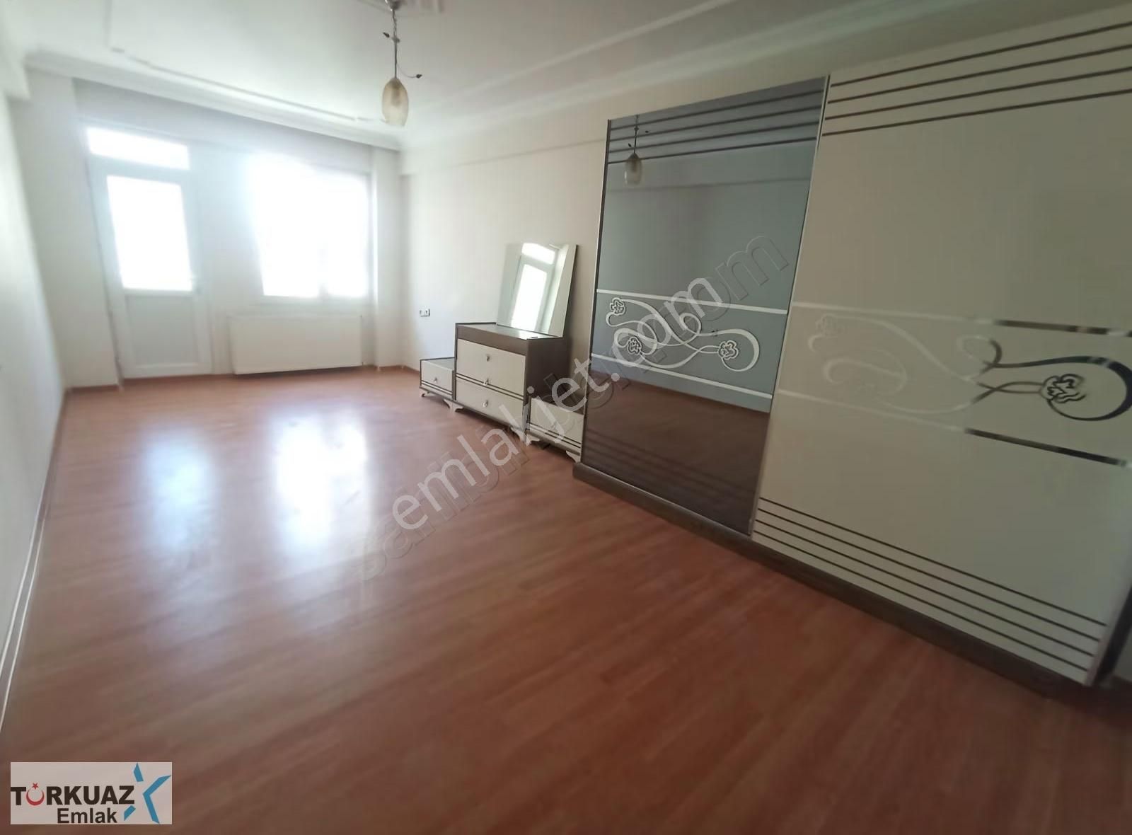 Ertuğrul Merkezde 170 M2 3+1 Ara Kat.1 Ve 4 Kat.yenilenmiş Daire - Görsel 11