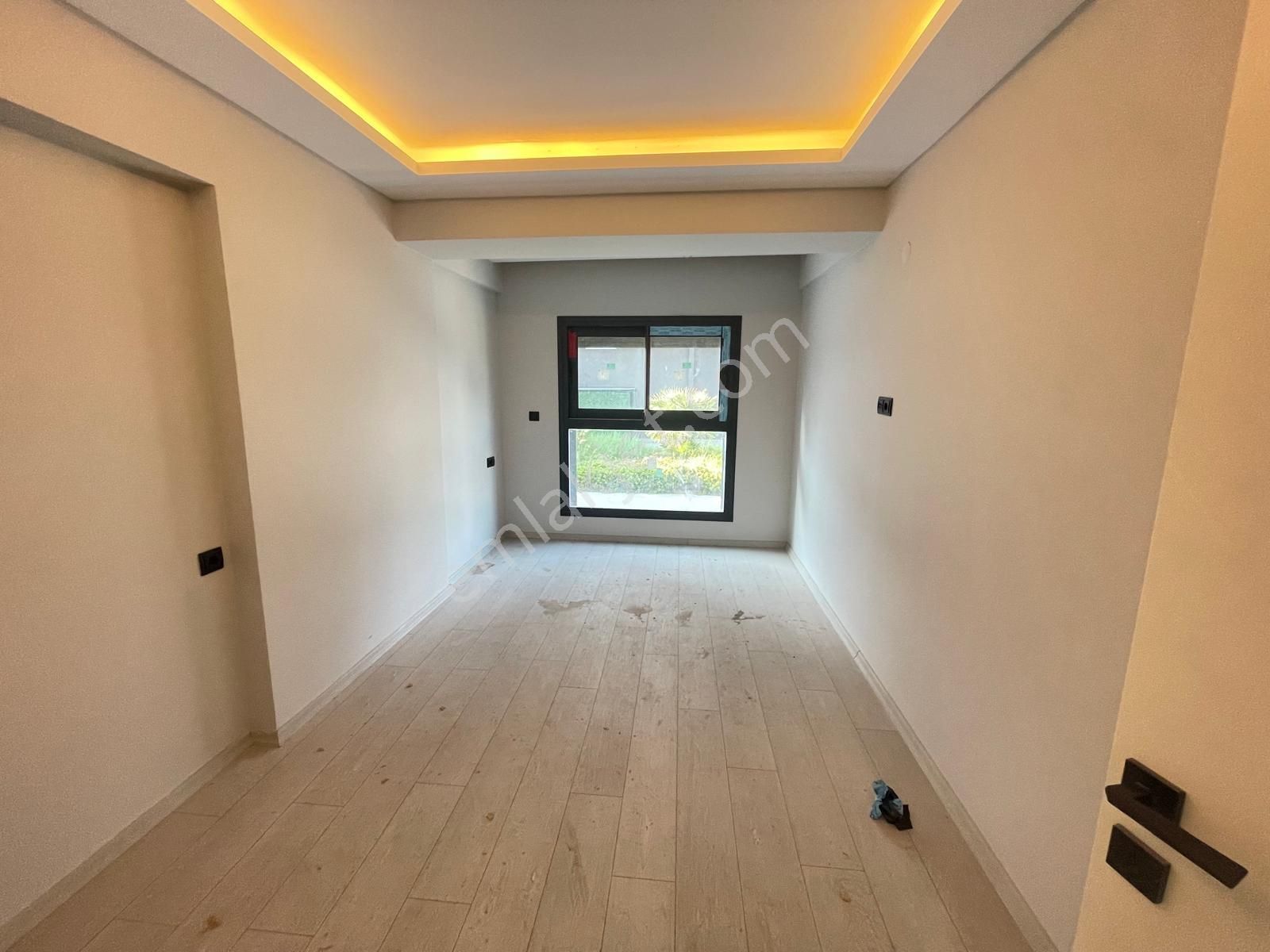 Eşiyok Gayrimenkul' Den Torbalı Da Site İçerisinde Havuzlu 2+1 Satılık Daire - Görsel 8