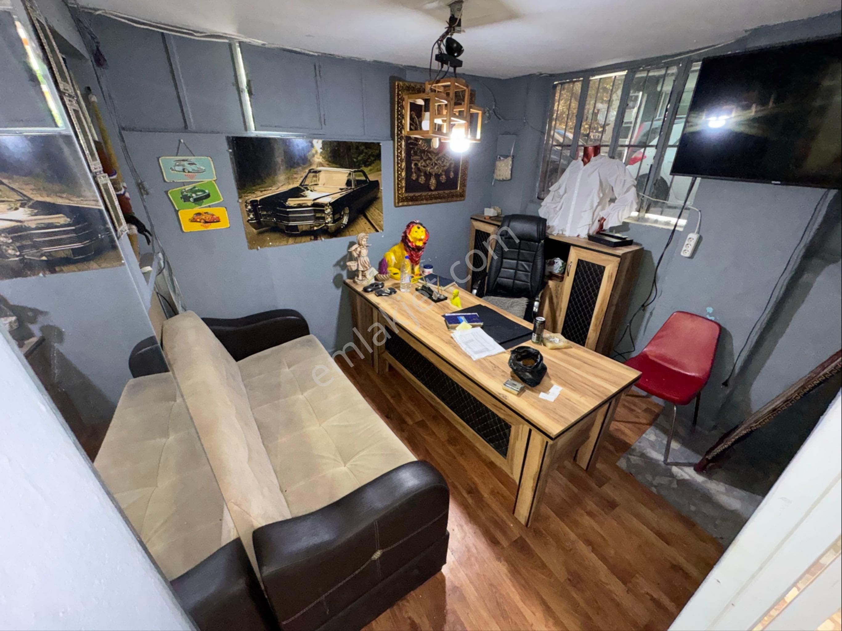 Zaferyapıdan Satılık Caddecephe Dükkan Giriş+yarıbodrum 2dükkan 370m2 İstanbul Sultangazi 50.yılmhde - Görsel 27