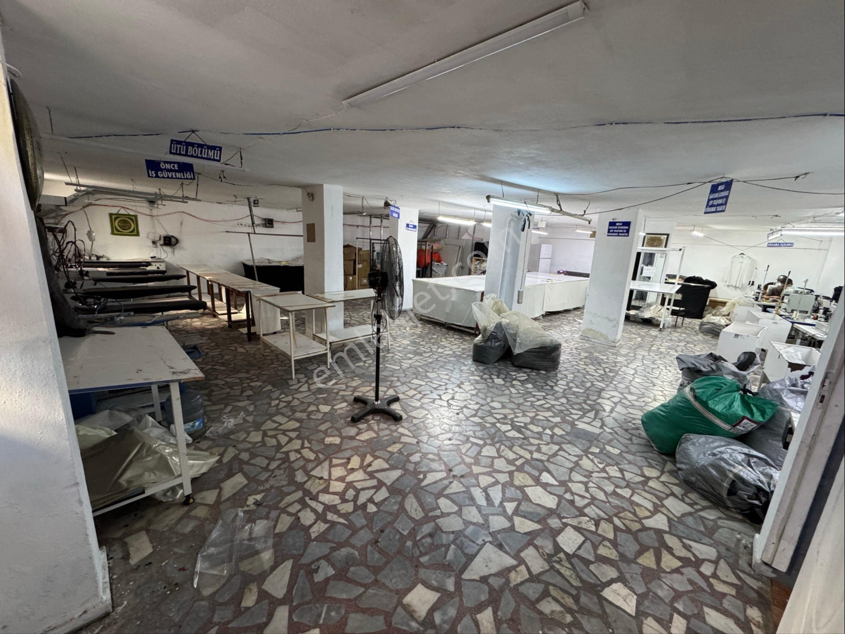 Zaferyapıdan Satılık Caddecephe Dükkan Giriş+yarıbodrum 2dükkan 370m2 İstanbul Sultangazi 50.yılmhde - Görsel 12