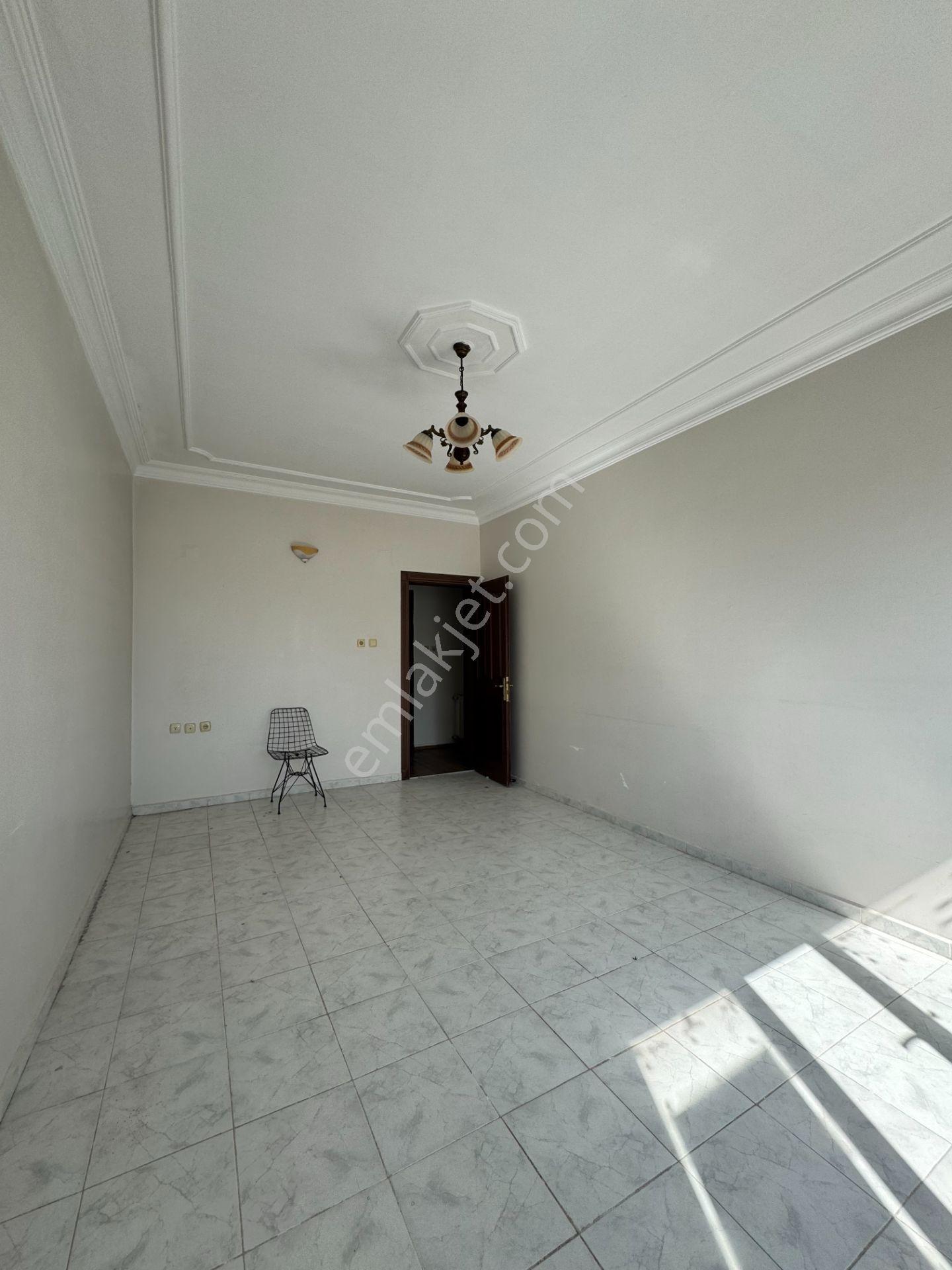 Babil Emlaktan Kiralık Beşevlerde Cadde Üzeri 3+1 Geniş Daire - Görsel 15