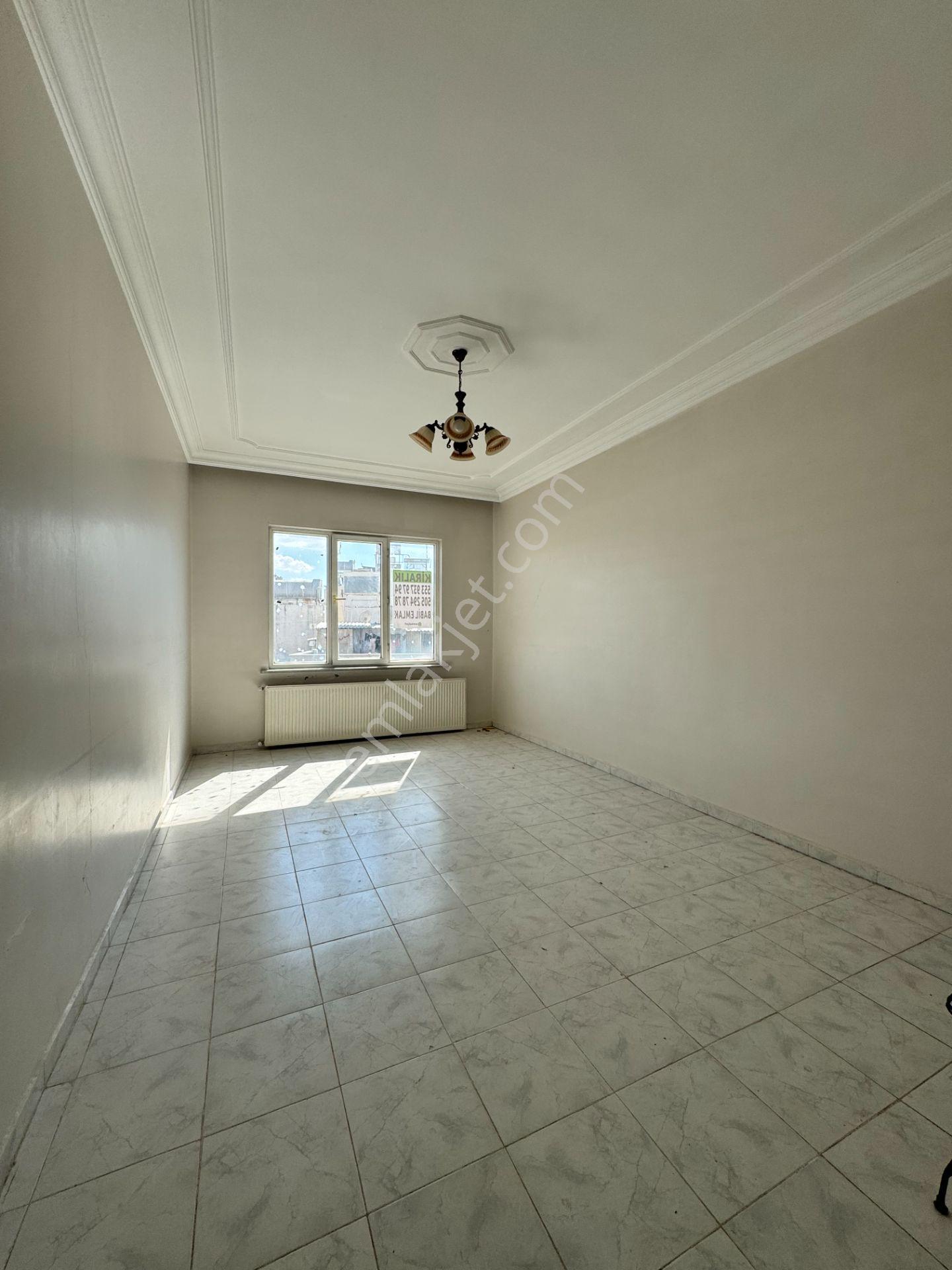 Babil Emlaktan Kiralık Beşevlerde Cadde Üzeri 3+1 Geniş Daire - Görsel 16
