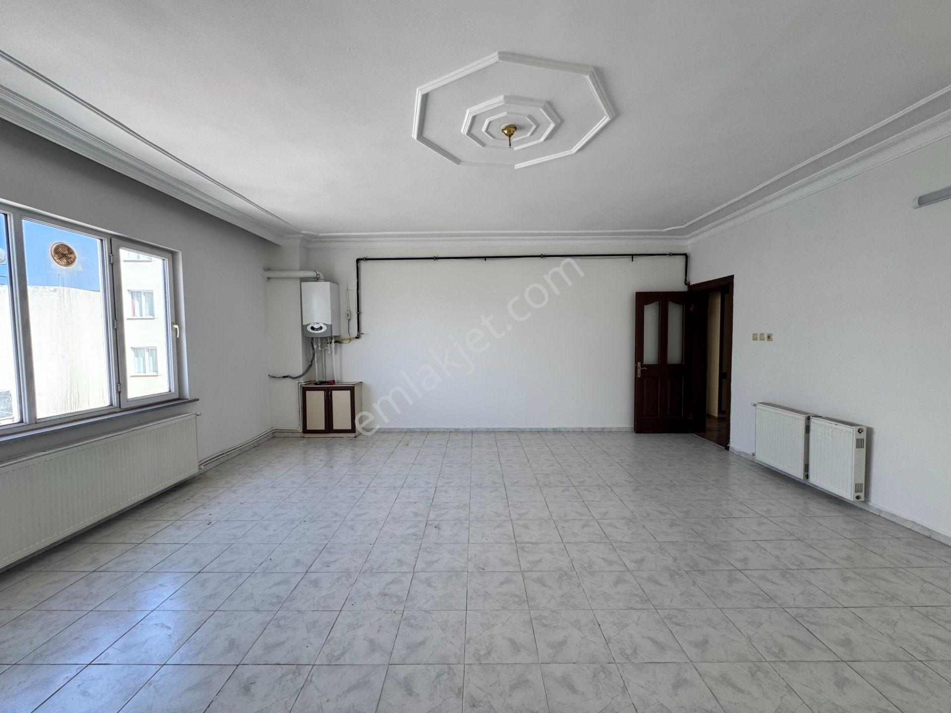 Babil Emlaktan Kiralık Beşevlerde Cadde Üzeri 3+1 Geniş Daire - Görsel 9