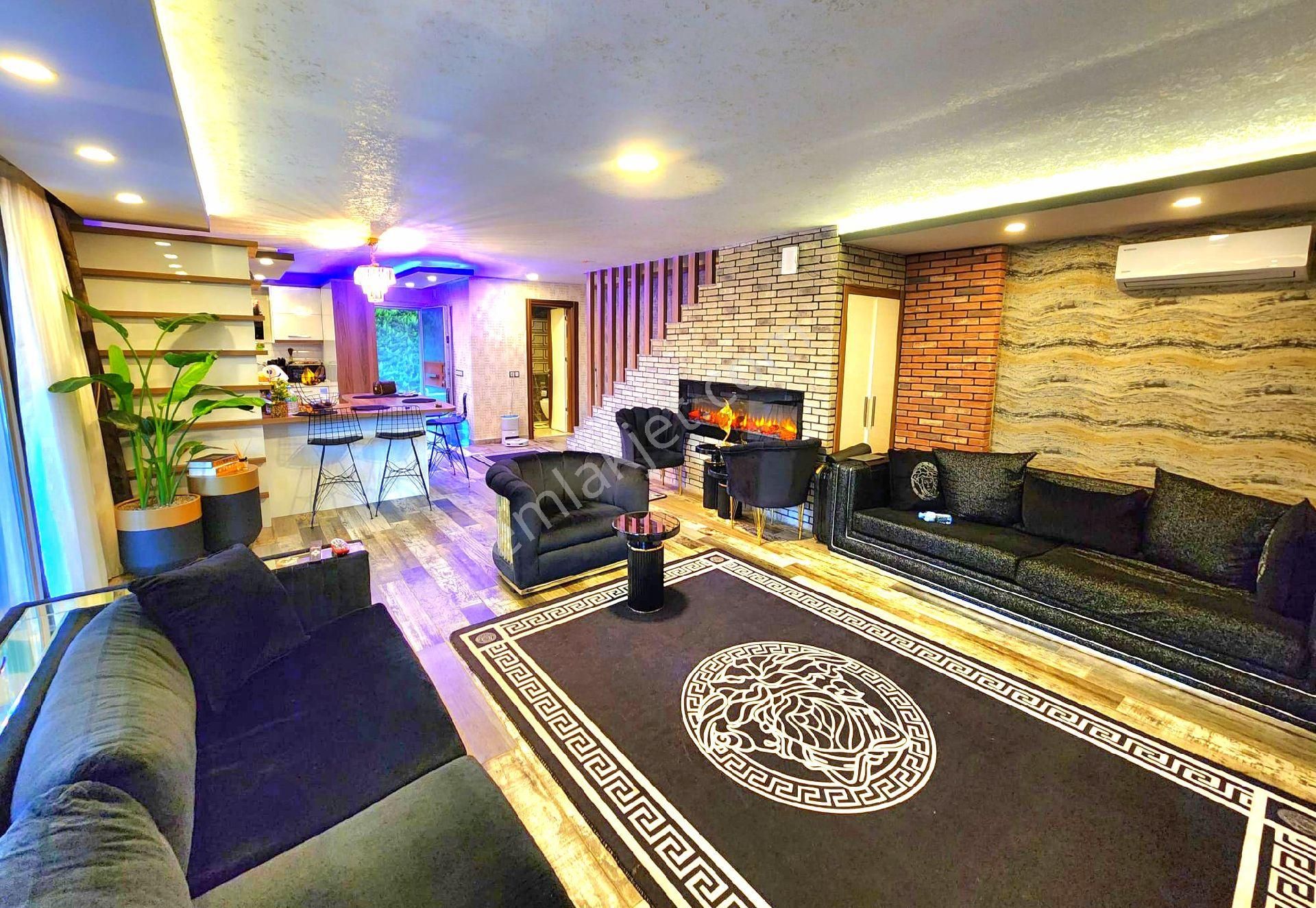 Kuşadasında Plaja Ve Büyük Avm'ye Yakın Özel Havuzlu Ful Eşyalı Tek Müstakil Bahçeli Villa - Görsel 19