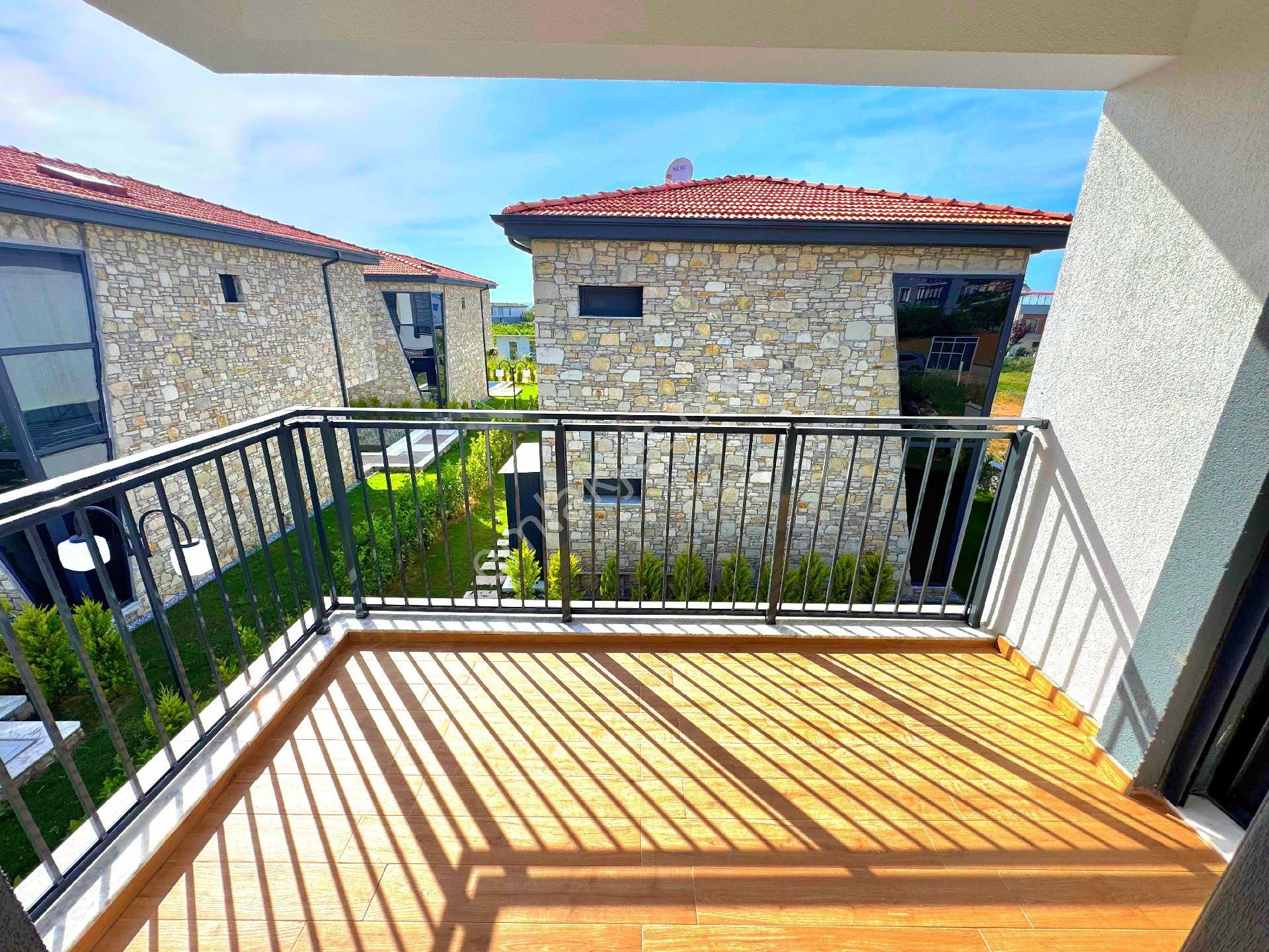 Davutlarda Özel Havuzlu Tek Müstakil Sıfır Villa - Görsel 17