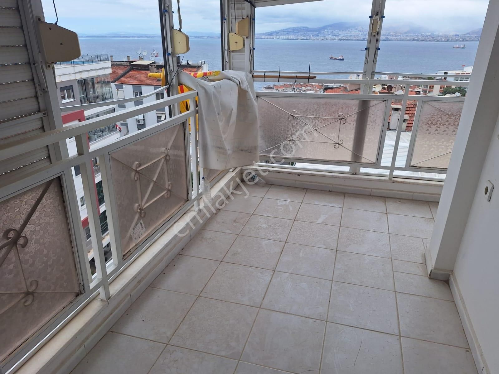 Deniz Manzaralı Metro Pazaryeriyakını - Görsel 17