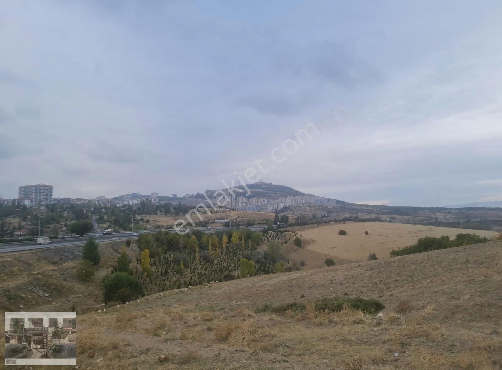 Uzunburunda 300 Metre Çok Katlıda İmarlı Arsa - Görsel 18