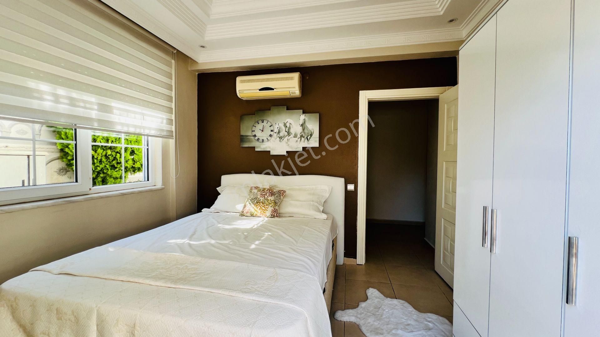 Kemer Merkezde Muhteşem Konumda Satılık 4+1 Dubleks Daire - Görsel 10