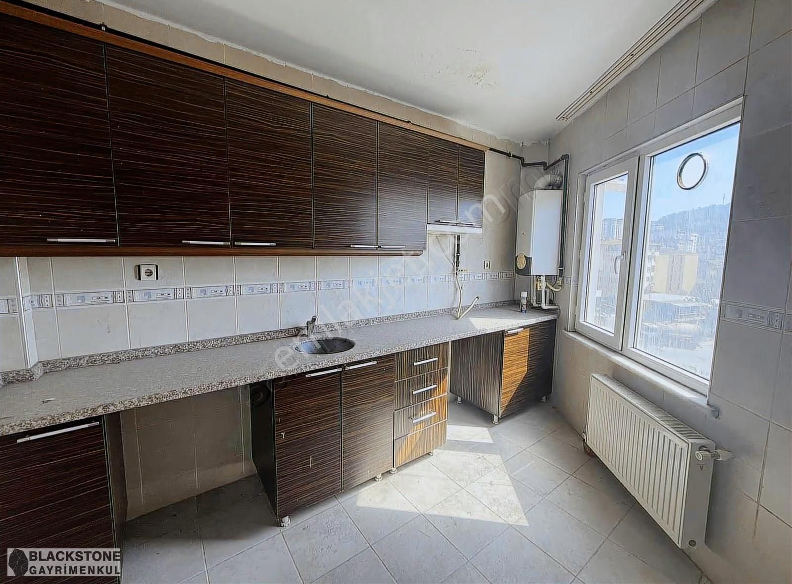 Blackstone Dan Çınardere Mh. Cadde Üzeri 4+1 Üst Dubleks - Görsel 14