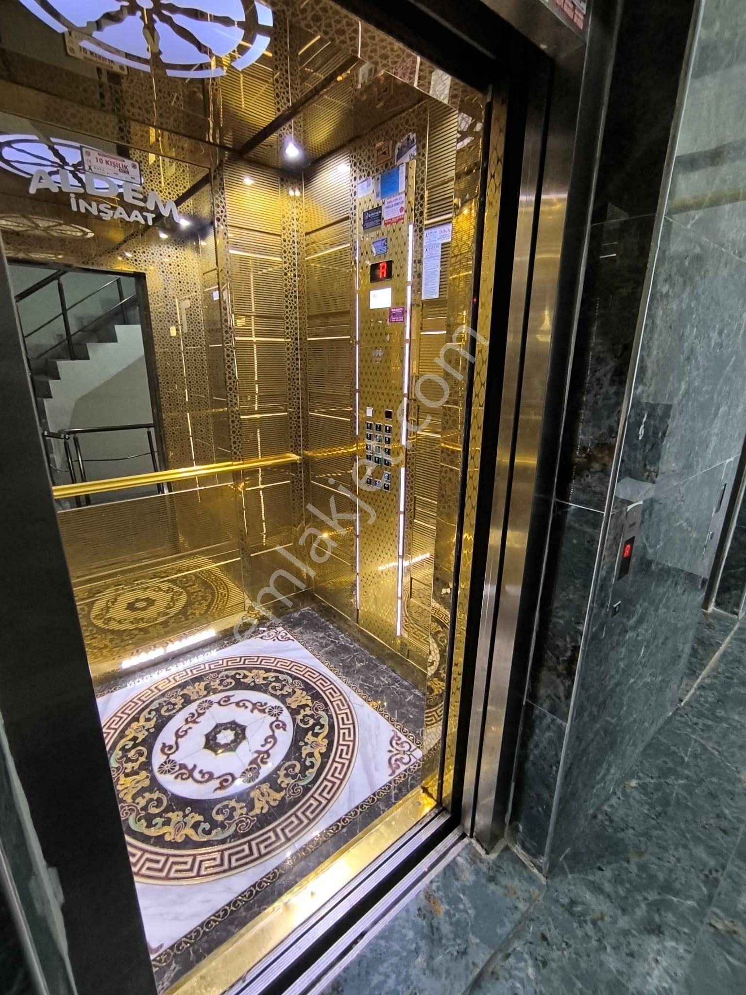 Ali Baba Mahallesinde Merkezi Konumda Yeni Acil Satılk 2+1 Daire - Görsel 9