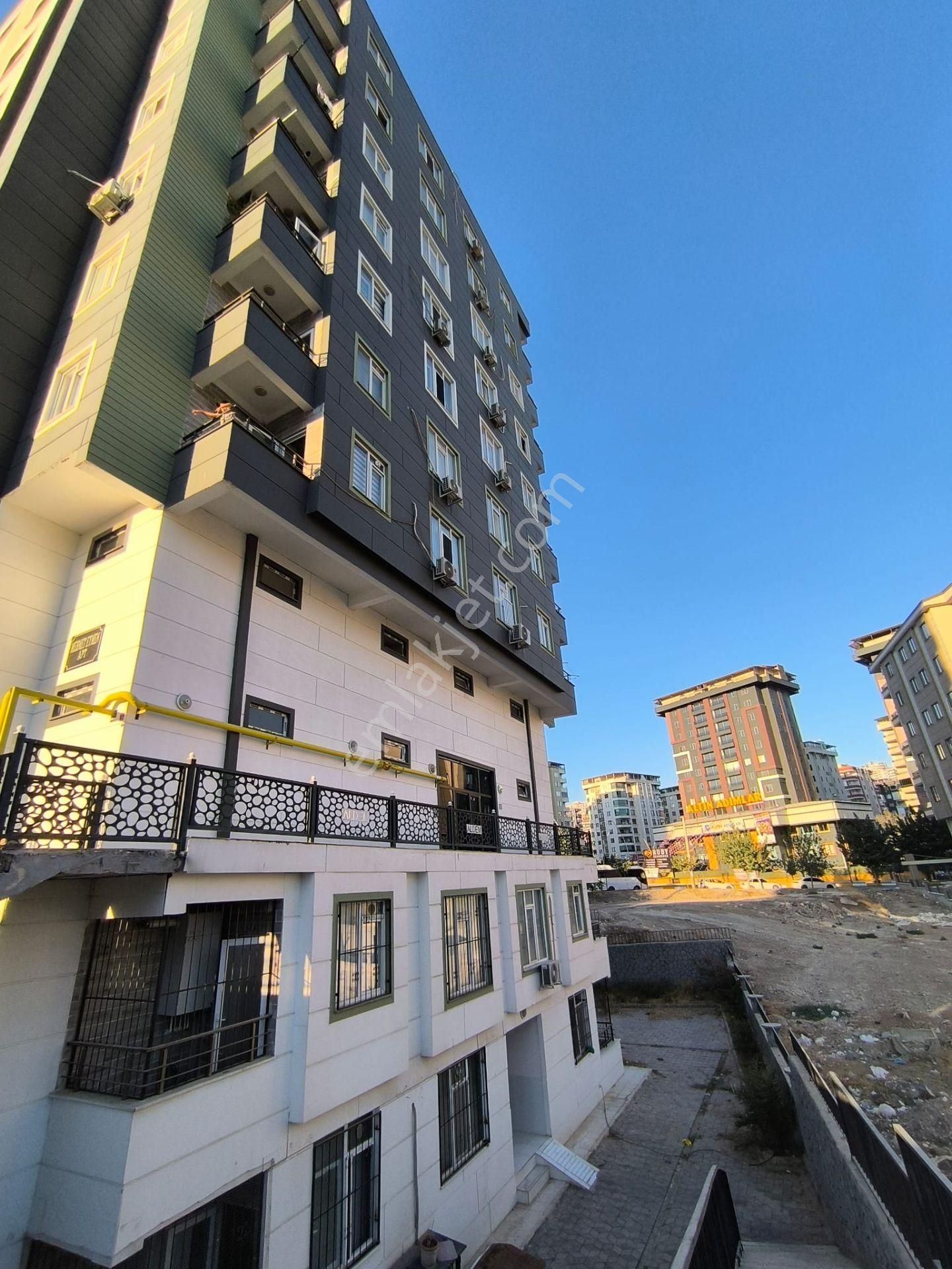 Ali Baba Mahallesinde Merkezi Konumda Yeni Acil Satılk 2+1 Daire - Görsel 2