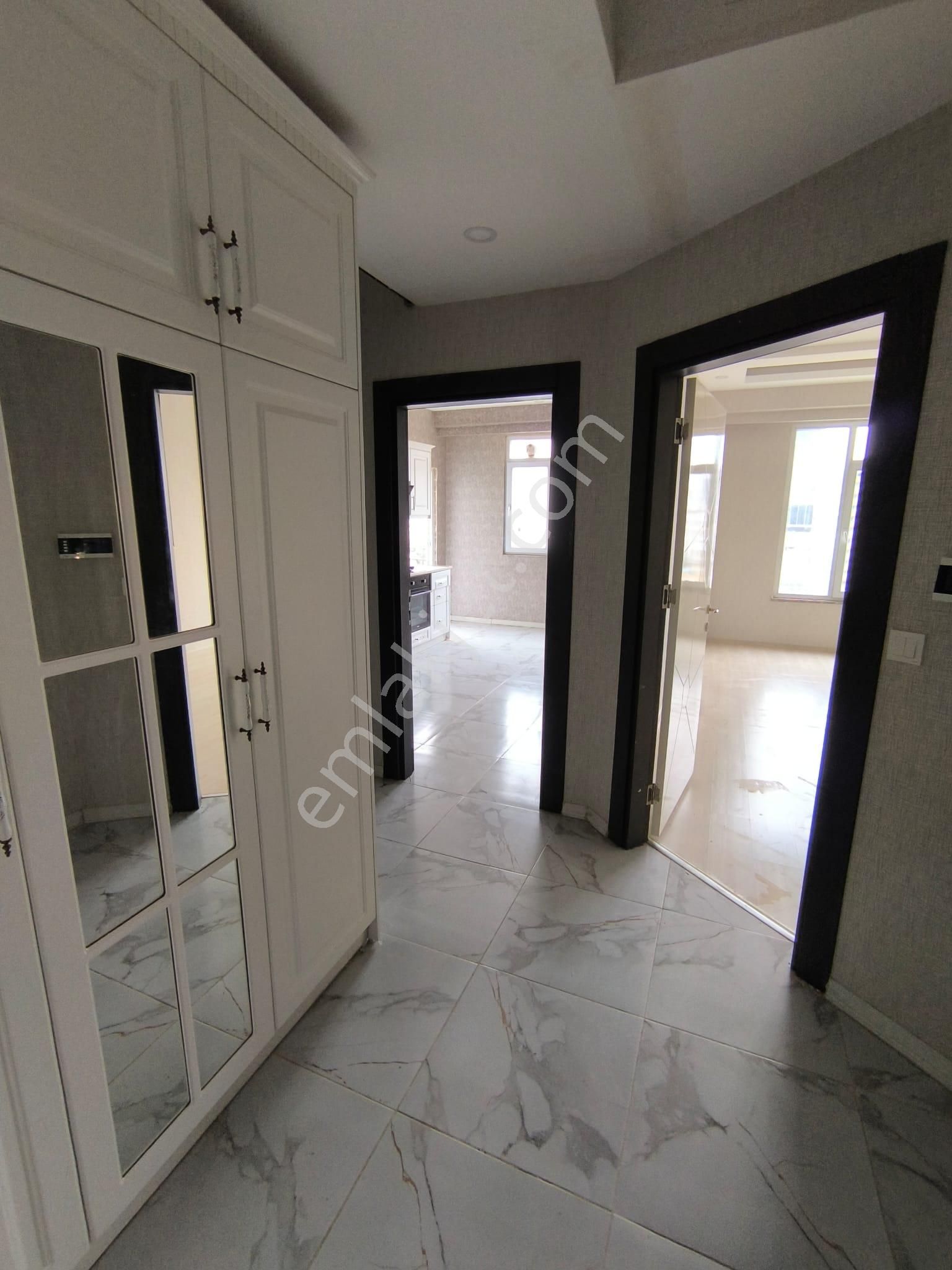 Ali Baba Mahallesinde Merkezi Konumda Yeni Acil Satılk 2+1 Daire - Görsel 13