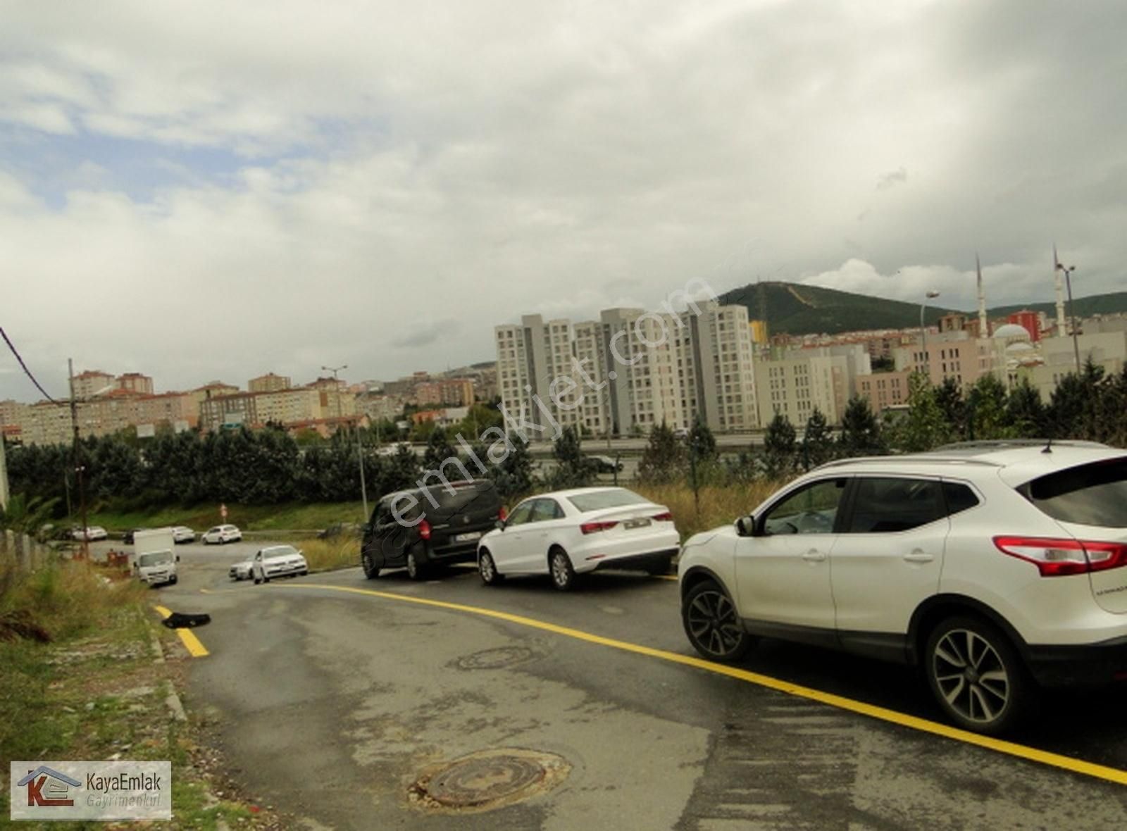 Şerifali'de Tem'e Cepheli Satılık 900 M2 Arsa - Görsel 8