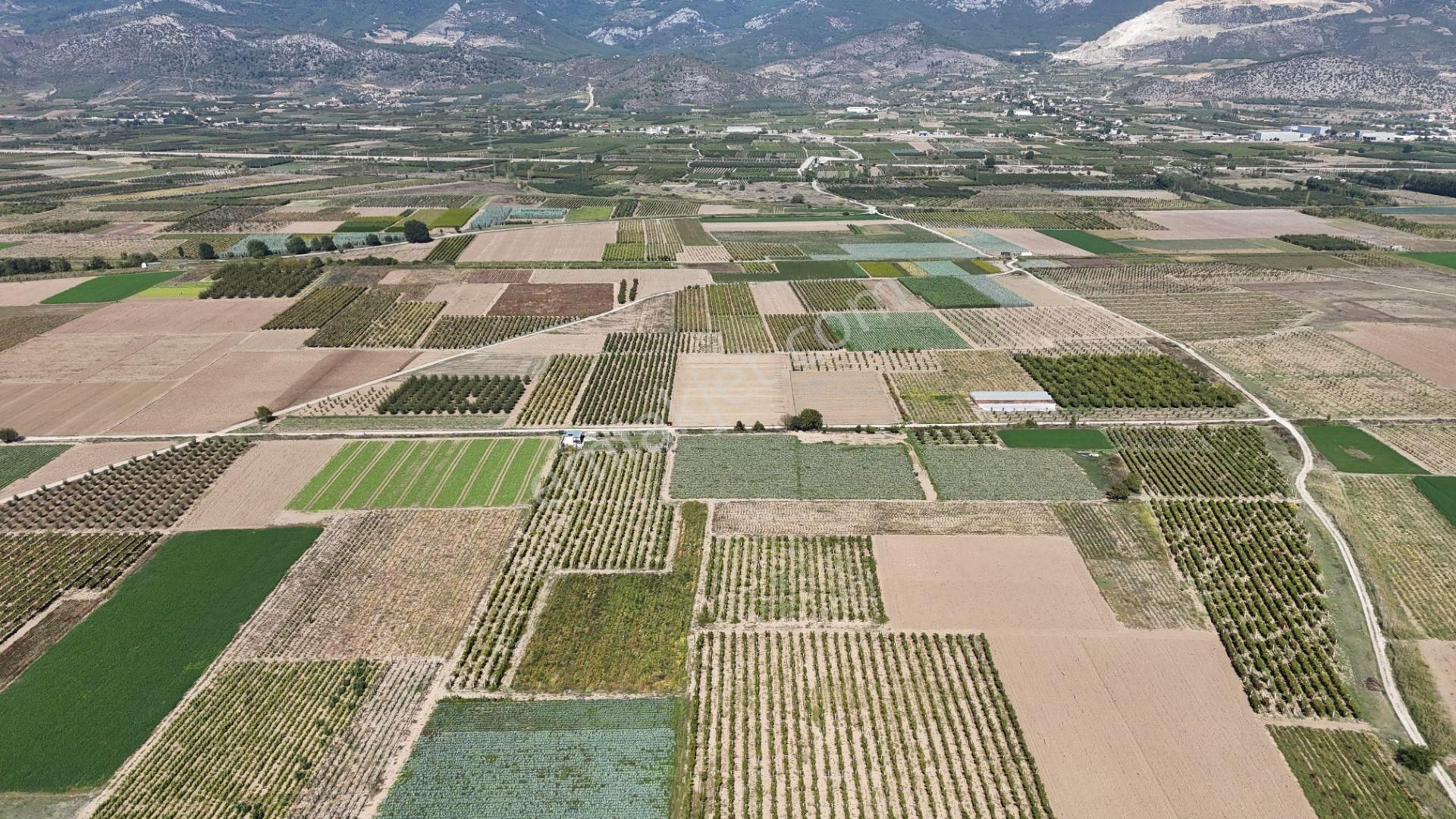 Remax-hür Müge Ergün Aydaştan Satılık Tarla - Görsel 2