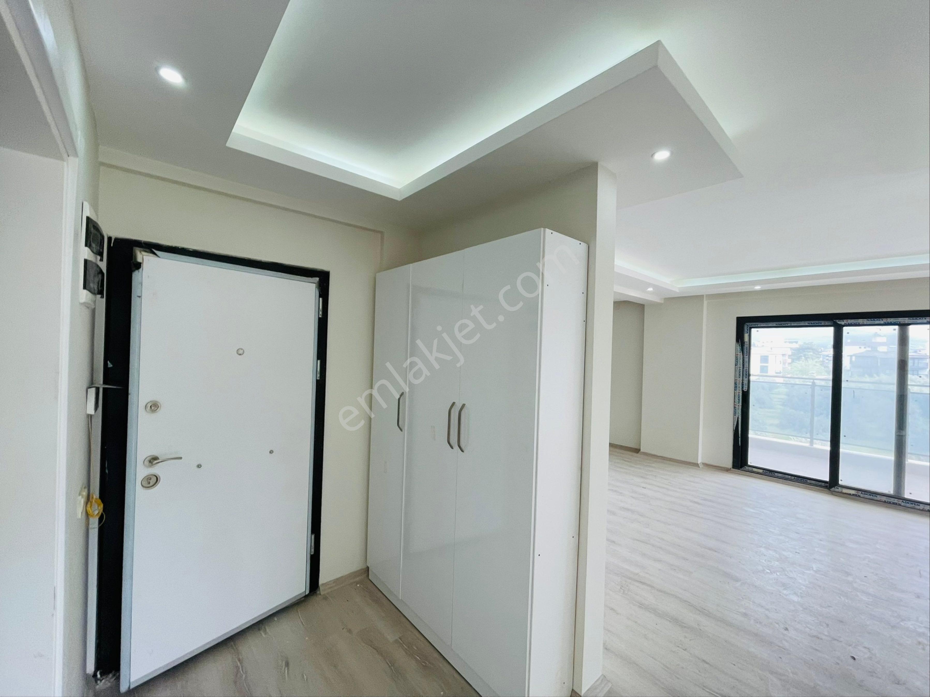 Davutlar Merkezde Havuzlu Sitede Geniş 2+1 Daire - Görsel 21