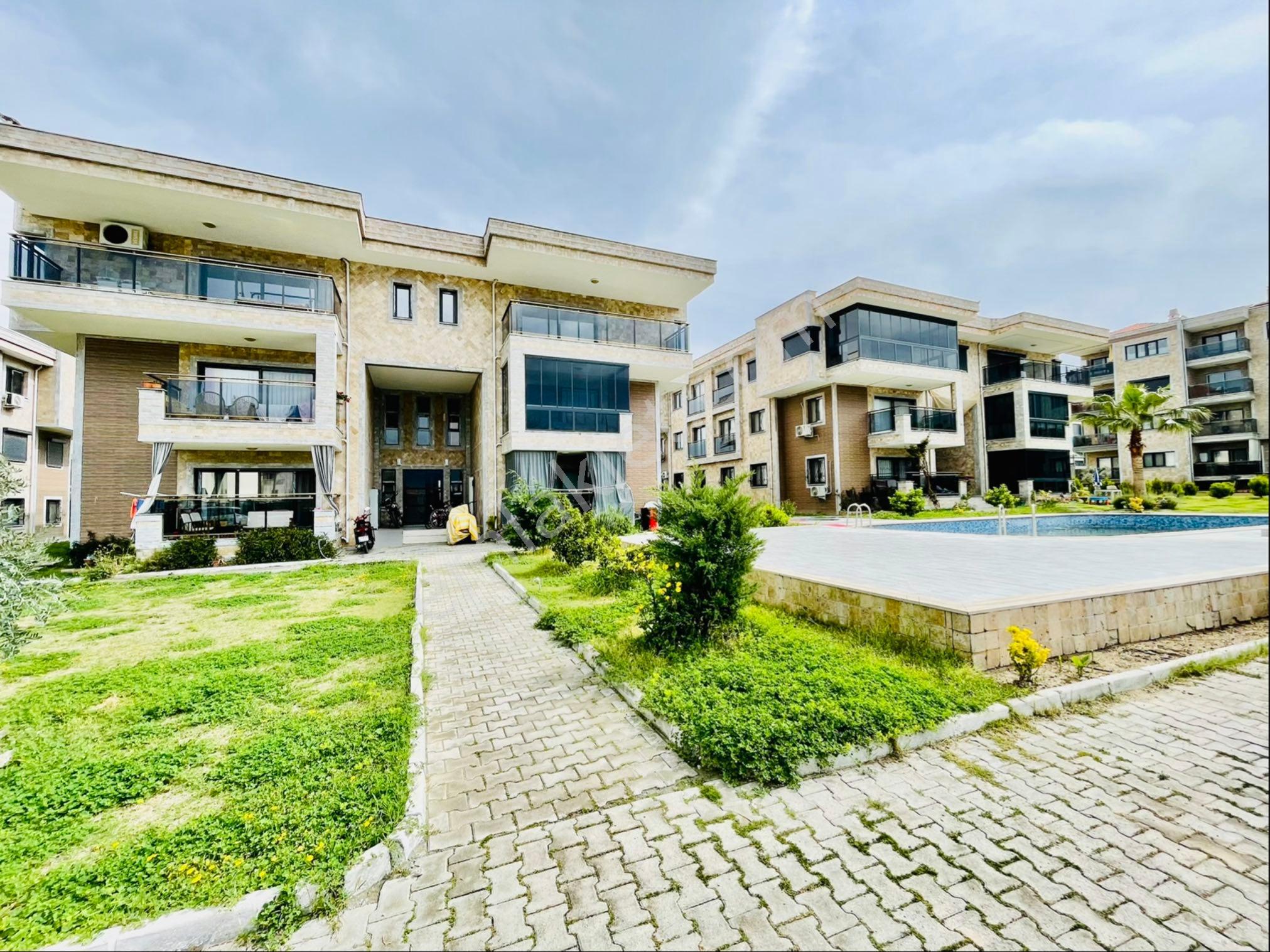 Davutlar Merkezde Havuzlu Sitede Geniş 2+1 Daire - Görsel 22