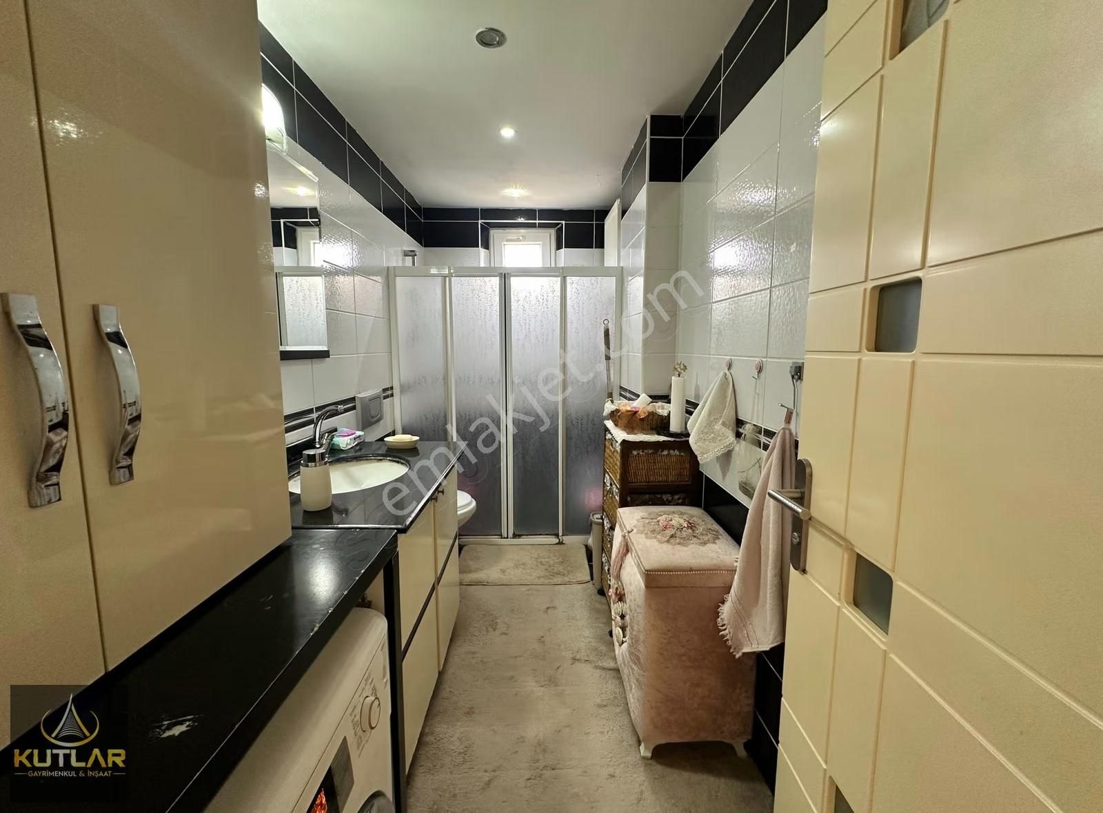 Kutlar'dan Sarıgüllük Botanik Bahçesi Karşısı Satılık 3+1 Daire. - Görsel 9