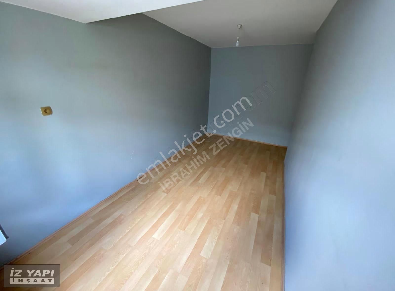 İz Yapı İnş.gayrımenkul Kiralık Çatı Katı Daire - Görsel 8