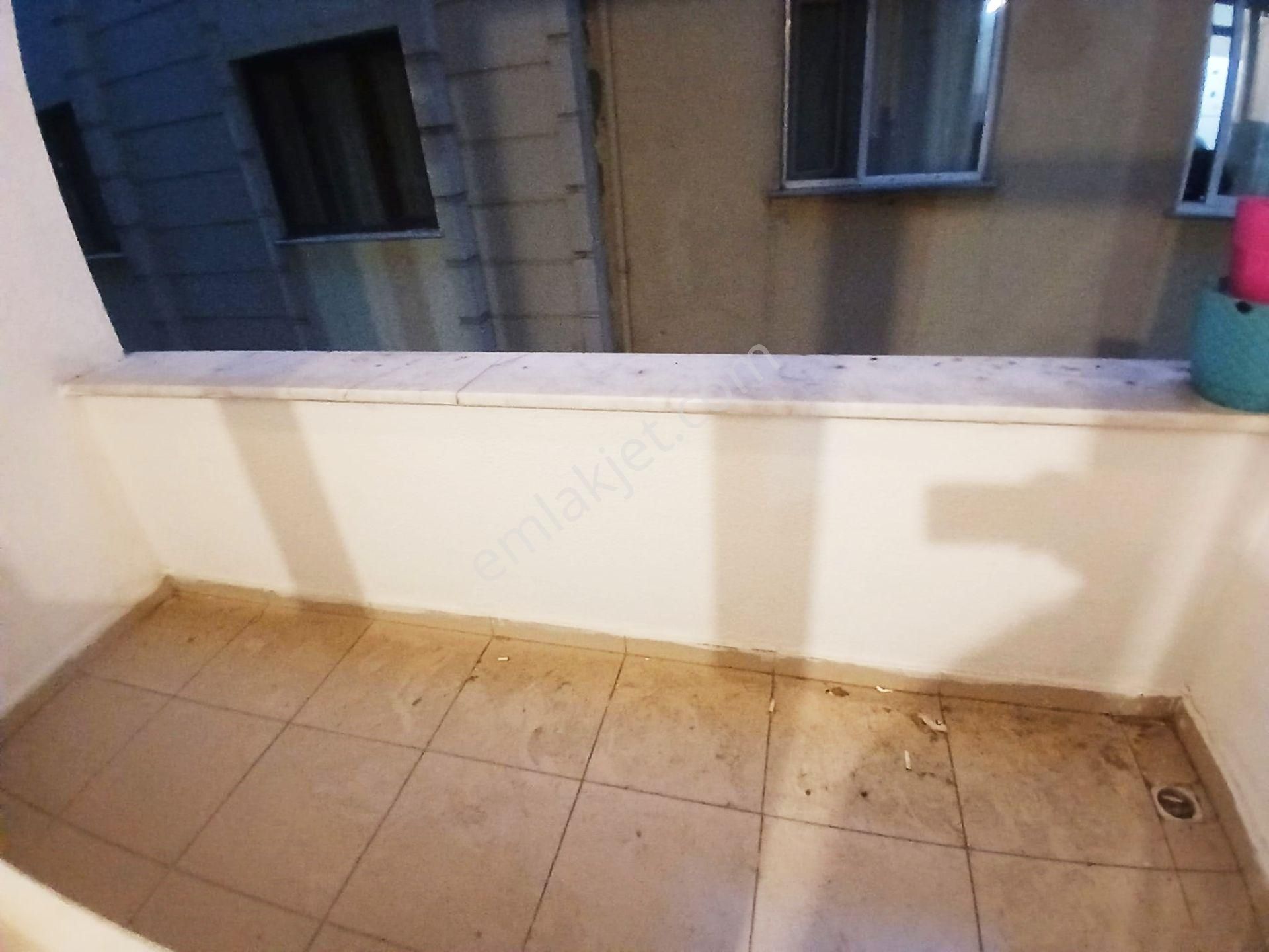 Kaçmaz Fiyata Metrobüse Yürüme Mesafesin De 3+1 Satılık Daire - Görsel 9