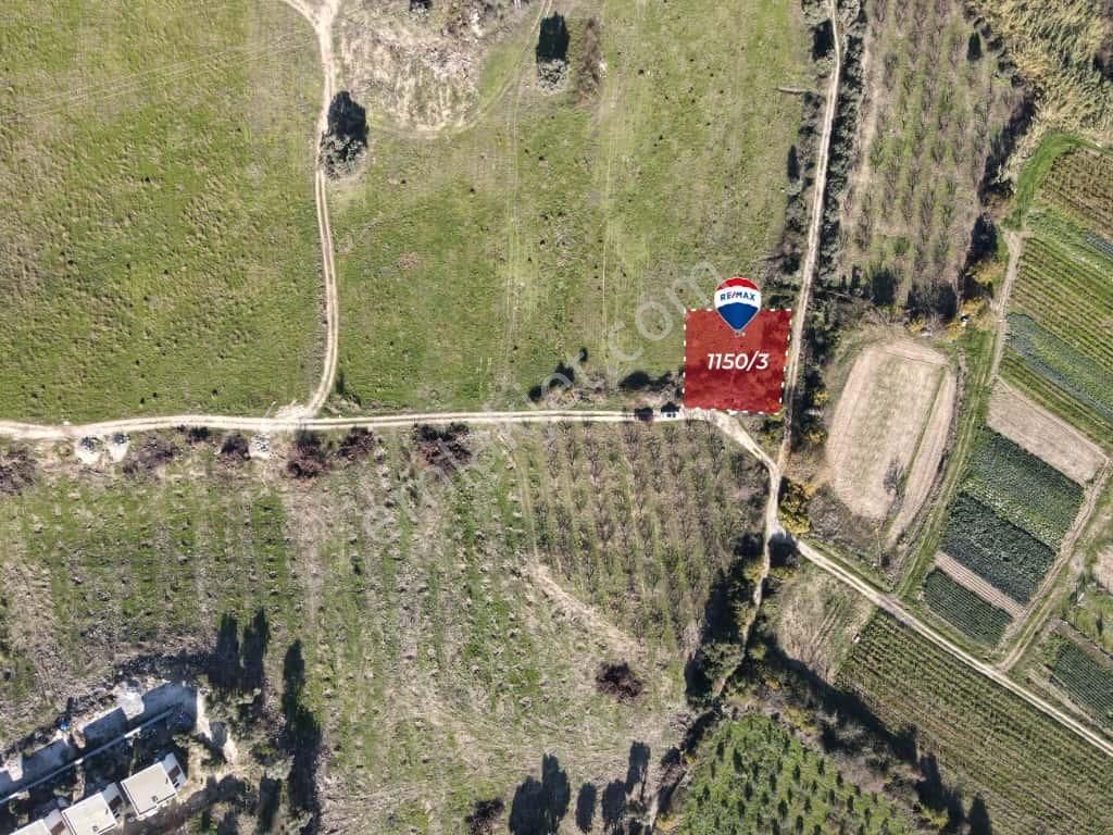 Kusadası Davutlarda 1013 M2 Imarlı Yatırıma Uygun Arsa - Görsel 4