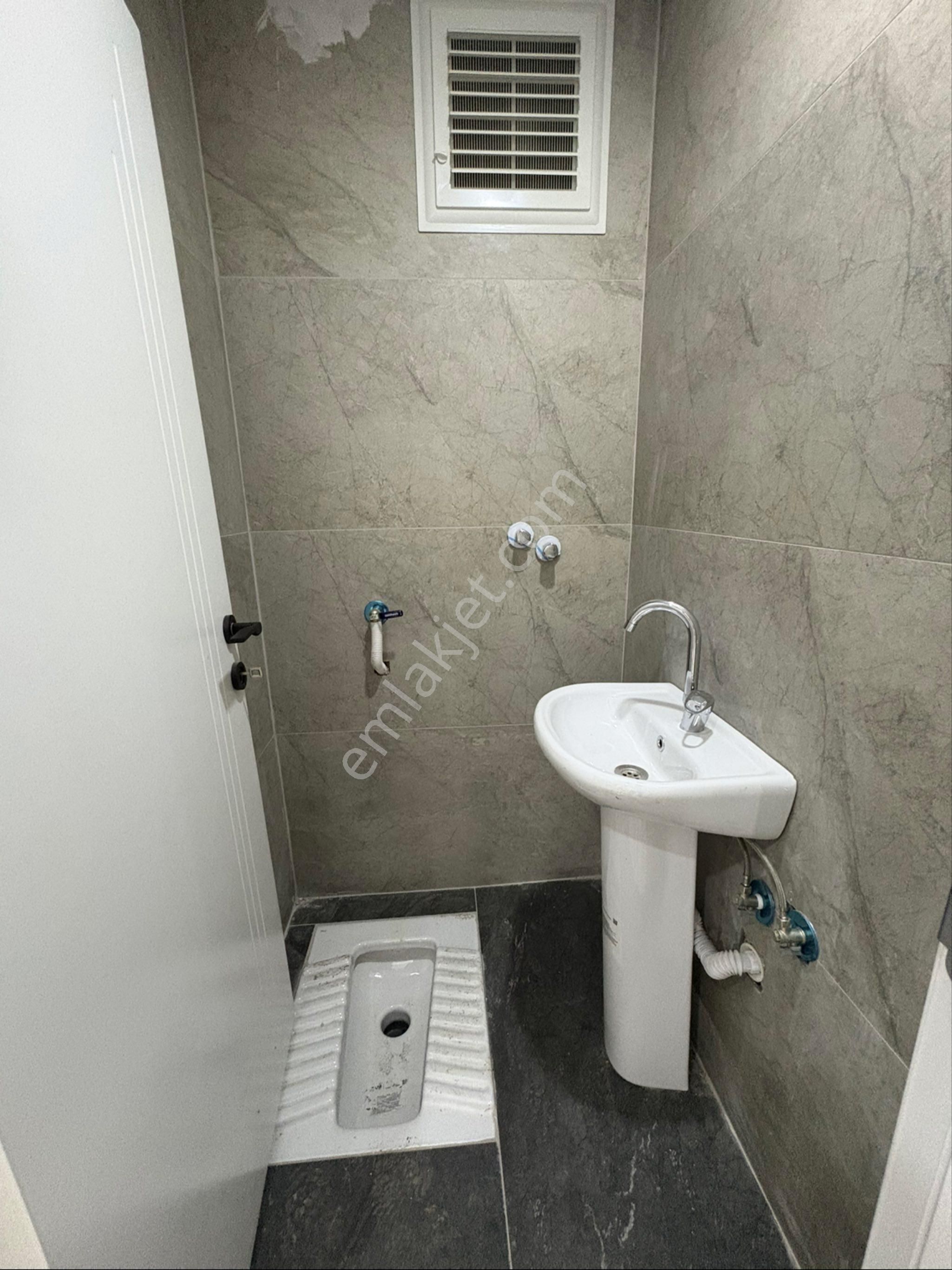 Varsak Esentepe Mah Sıfır Katta Asansörlü 2+1 - Görsel 16