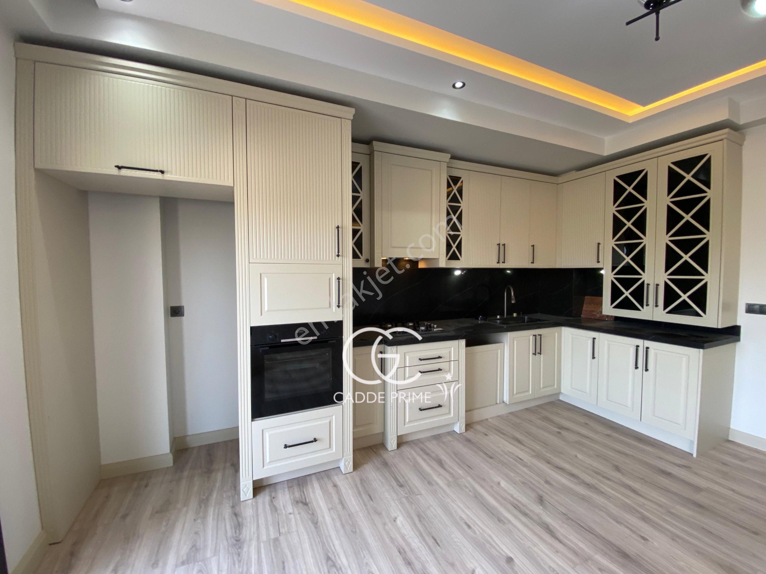 Cadde'den Zeytinli'de Bahçeli Sıfır 4+1 Lüx Tasarım Villa - Görsel 2