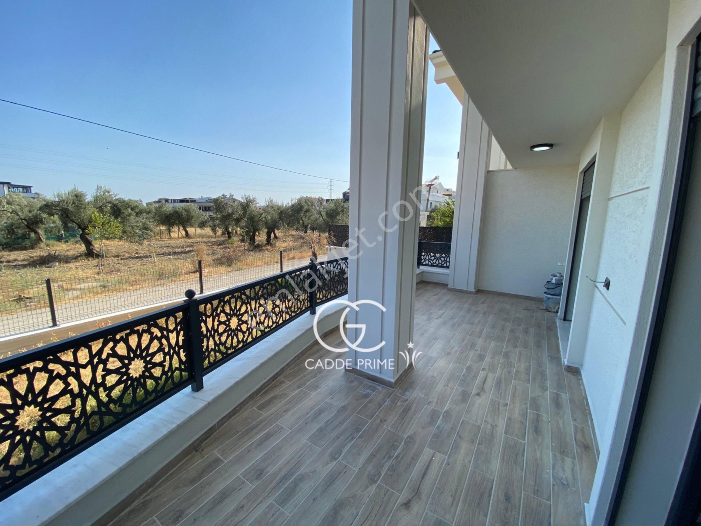 Cadde'den Zeytinli'de Bahçeli Sıfır 4+1 Lüx Tasarım Villa - Görsel 23