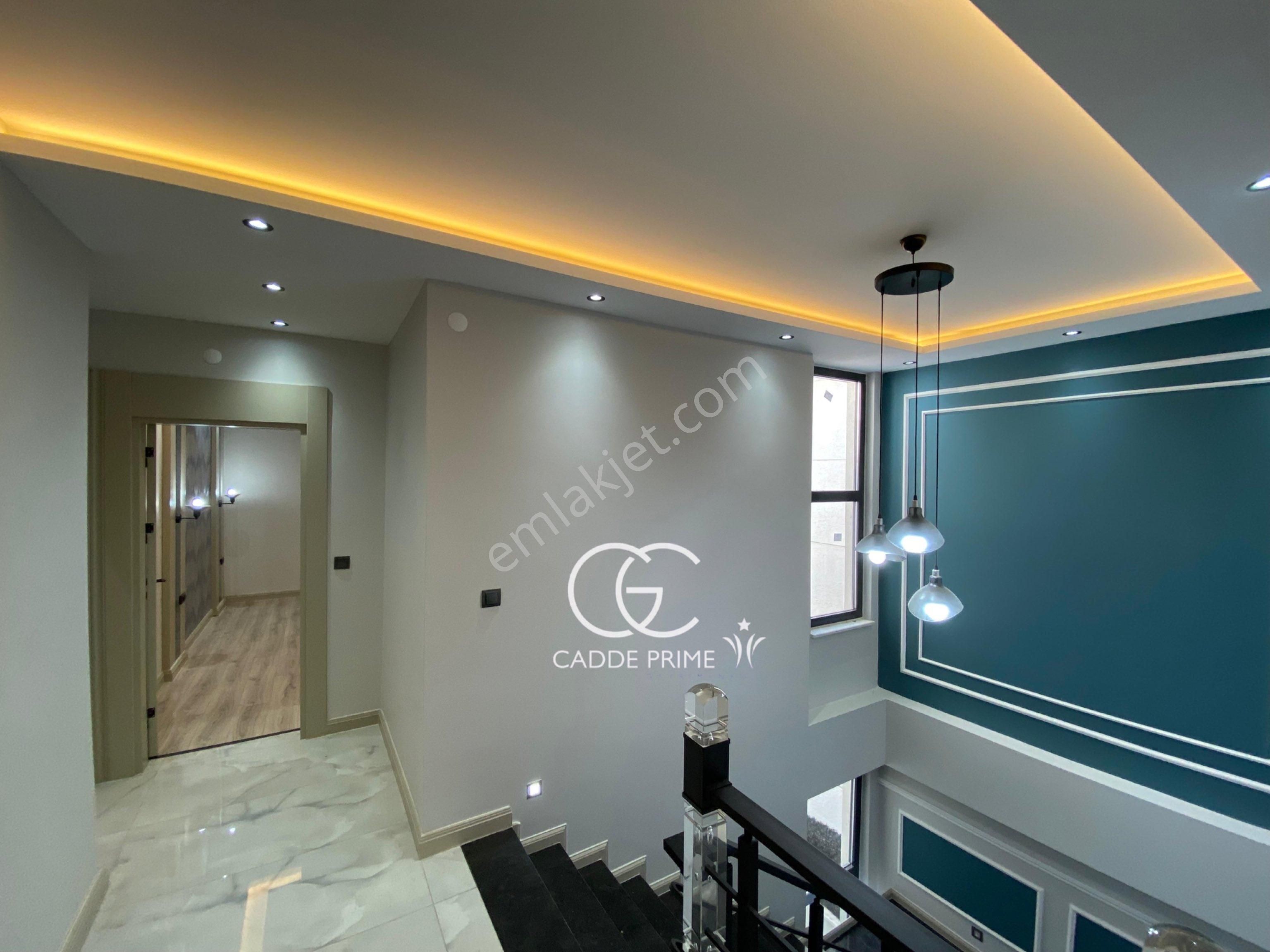 Cadde'den Zeytinli'de Bahçeli Sıfır 4+1 Lüx Tasarım Villa - Görsel 8