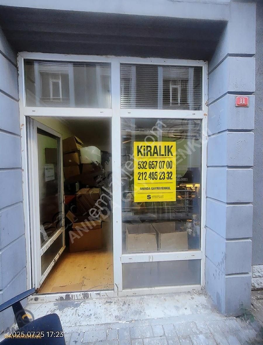 Giyim Sanatkarları Satılık Düz Giriş 55 M2 İşyeri - Görsel 4