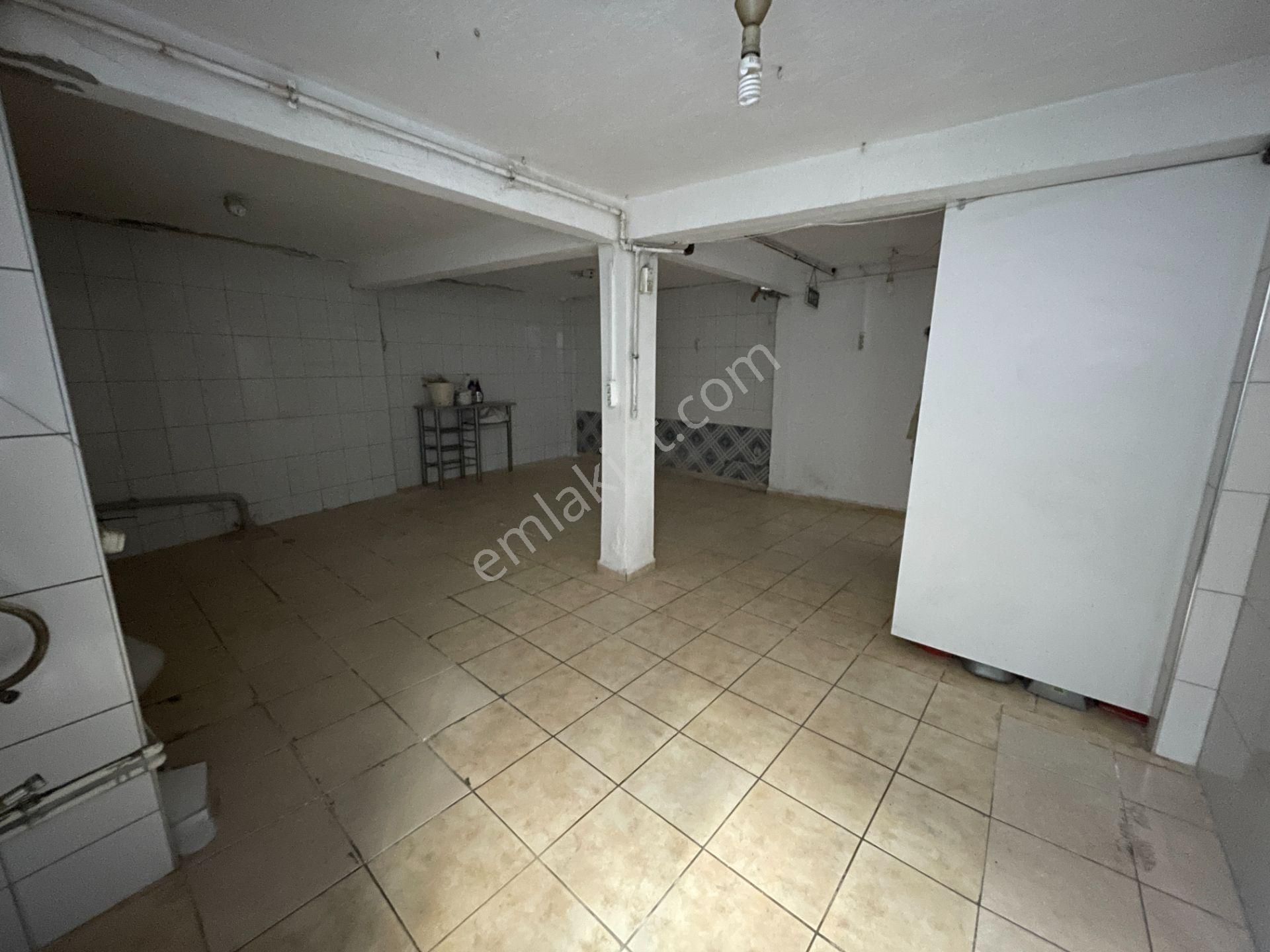 Cerrahpaşa’da Ana Cadde Üzerinde Köşe Konumlu Kiralık Şık Dükkan - Görsel 22