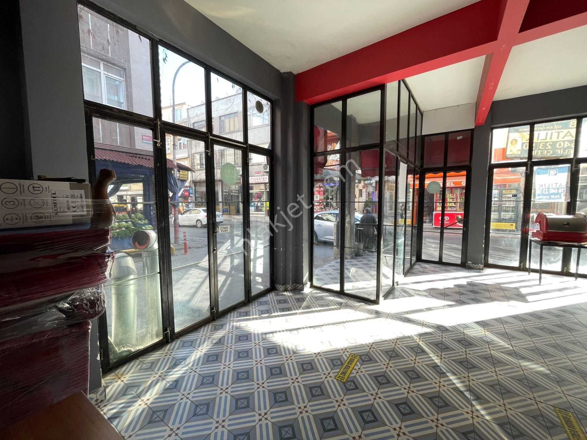 Cerrahpaşa’da Ana Cadde Üzerinde Köşe Konumlu Kiralık Şık Dükkan - Görsel 6