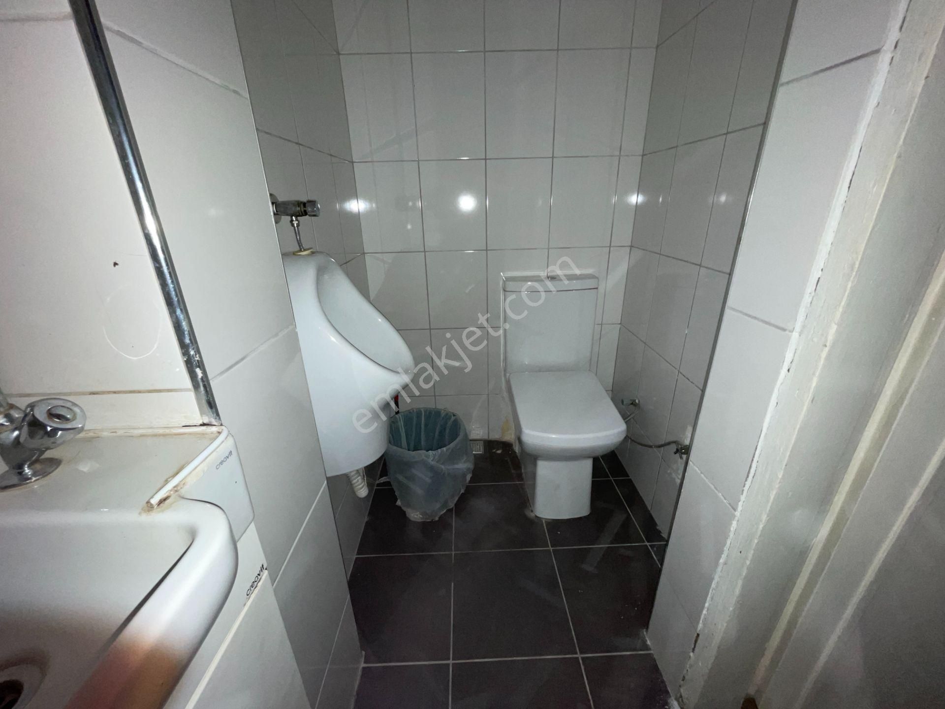 Cerrahpaşa’da Ana Cadde Üzerinde Köşe Konumlu Kiralık Şık Dükkan - Görsel 20