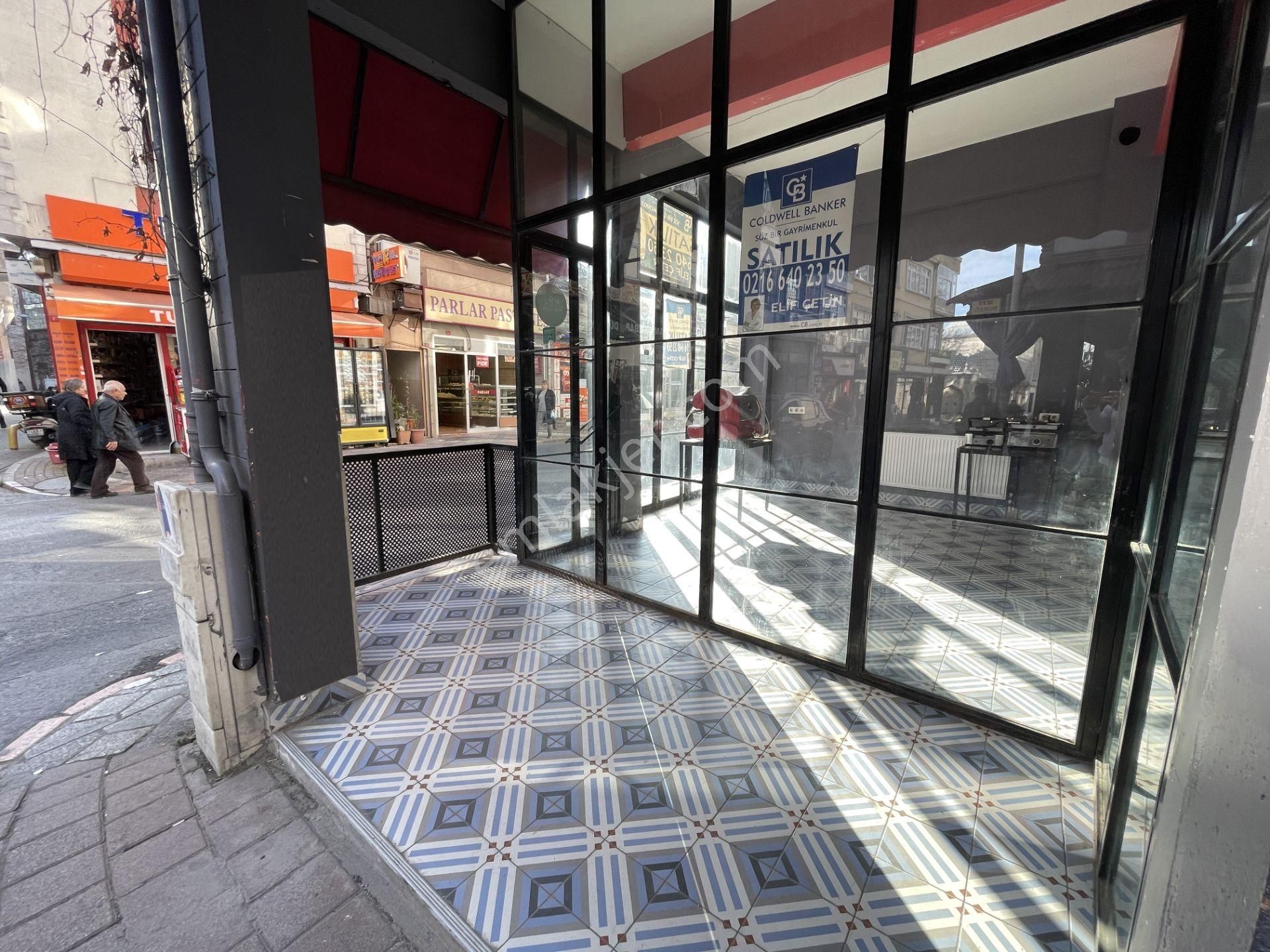 Cerrahpaşa’da Ana Cadde Üzerinde Köşe Konumlu Kiralık Şık Dükkan - Görsel 8