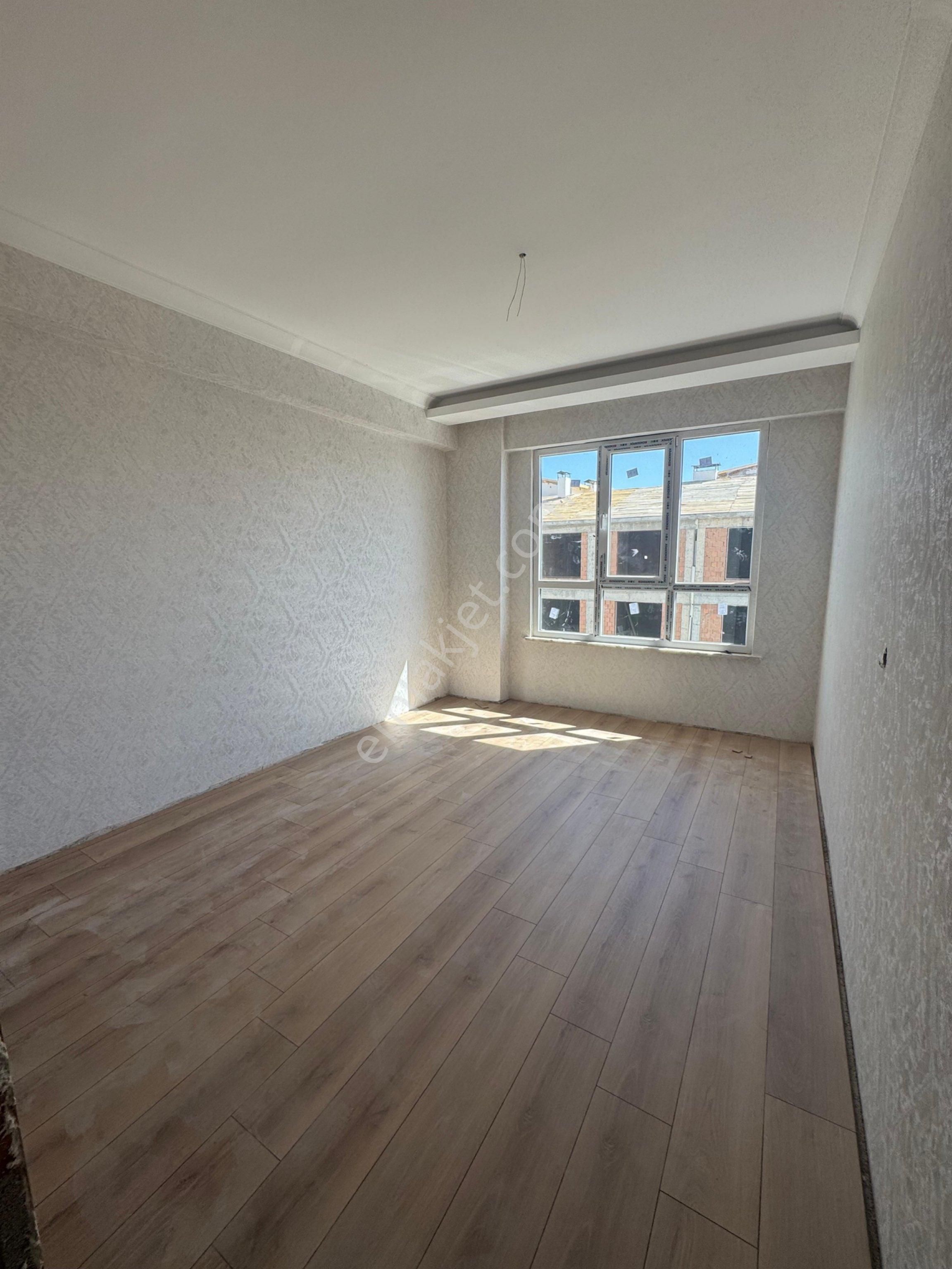 Gürhan Gayrimenkulden Hamzaoglu Mahallesinde Lux Daire - Görsel 2