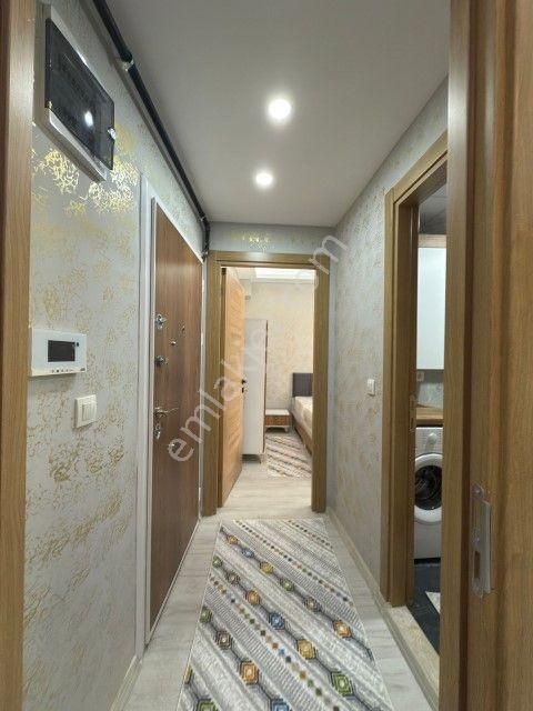 Bornova Mevlana Mahallesinde 1+1 Satılık Daire - Görsel 9