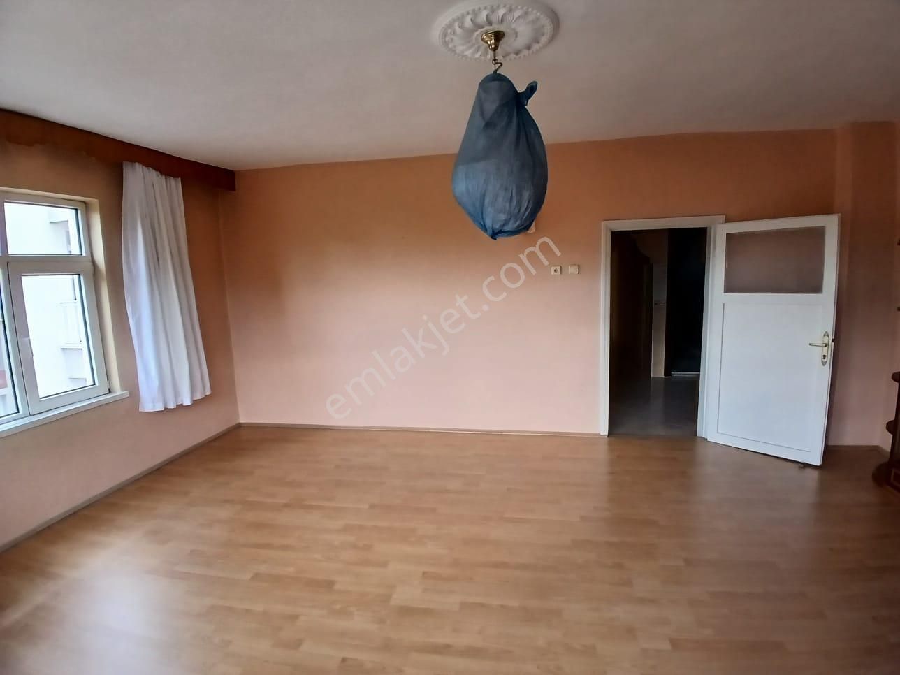 Akçay Emlak'tan Akşehir Altunkalem Mahallesinde Ara Kat Satılık Geniş 2+1 Daire - Görsel 10